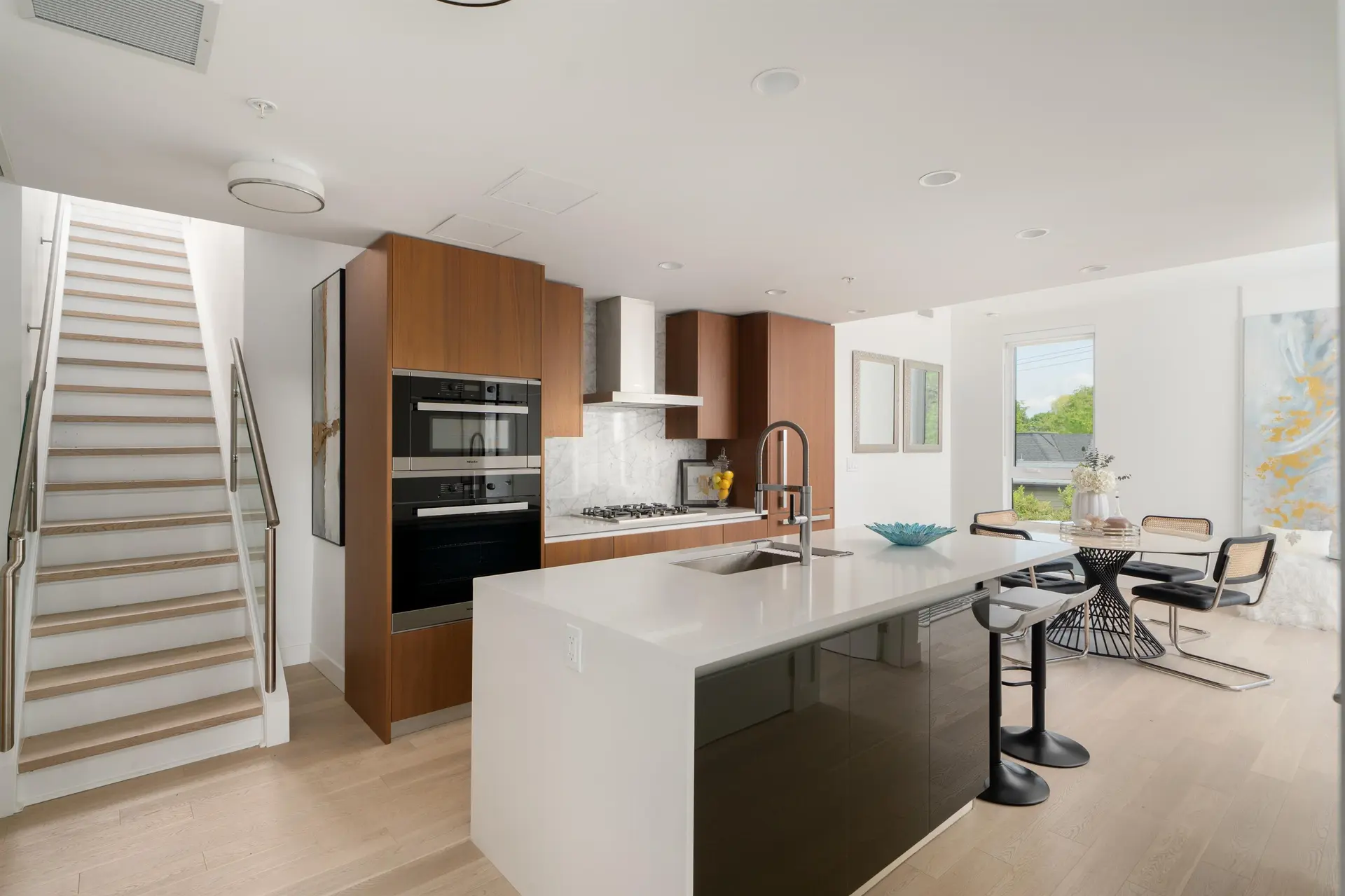#404 2888 Arbutus Street - Image 1