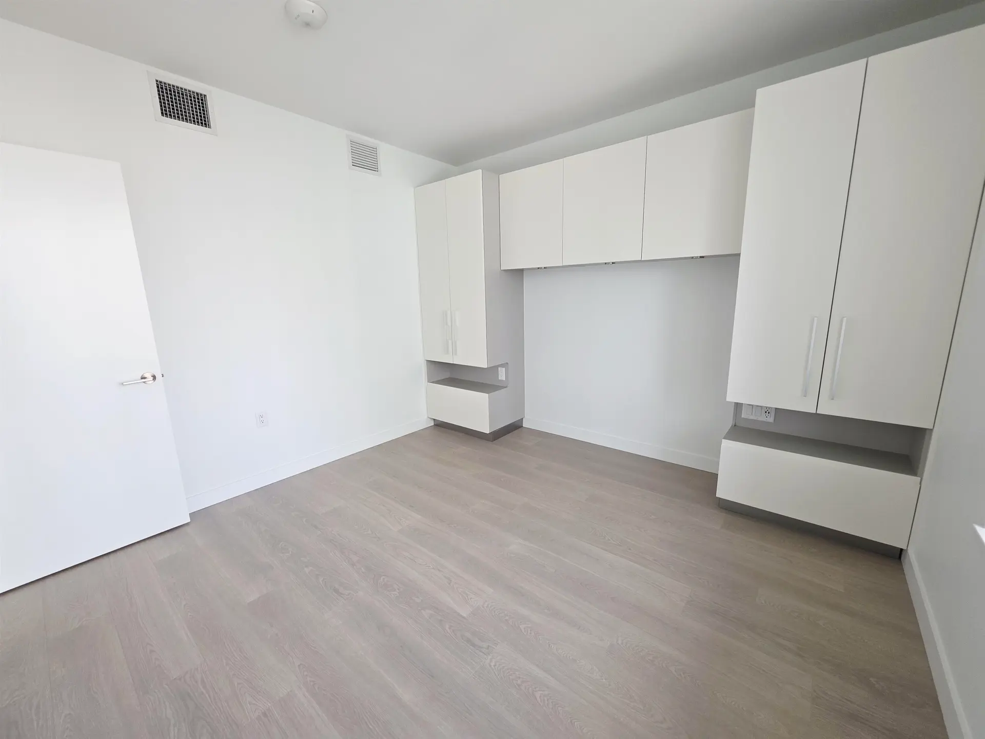 #908 6537 Telford Avenue - Image 6