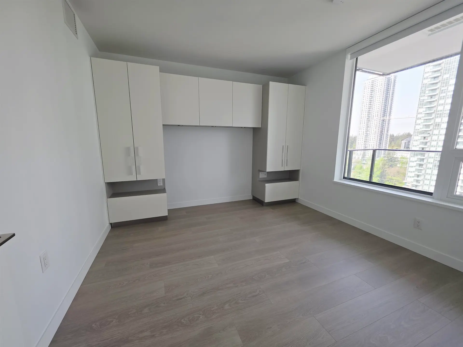#908 6537 Telford Avenue - Image 7