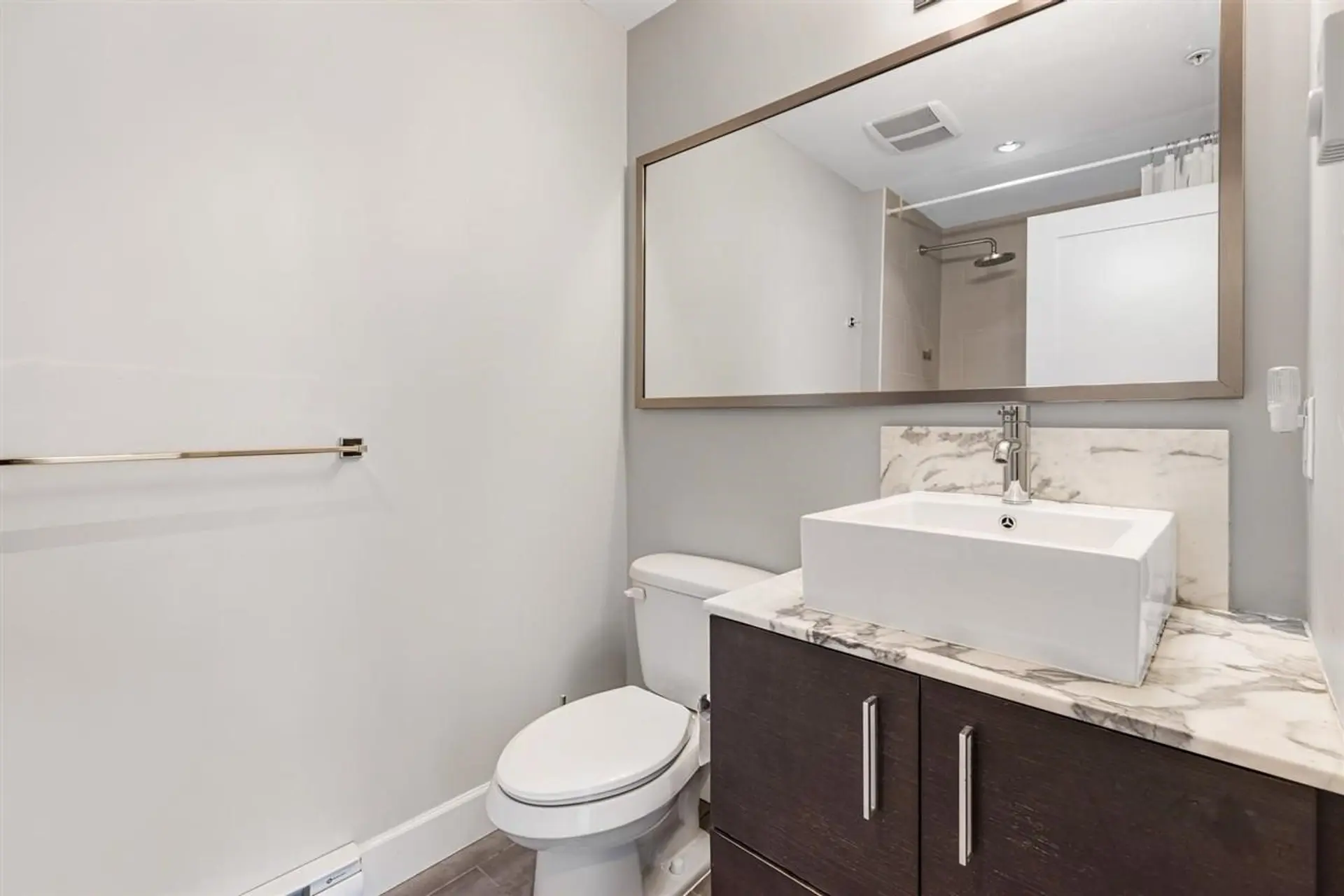 #310 6611 Eckersley Road - Image 11
