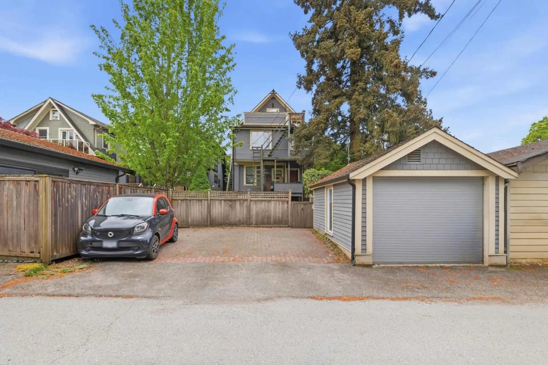 21 E 22nd Avenue - Image 10