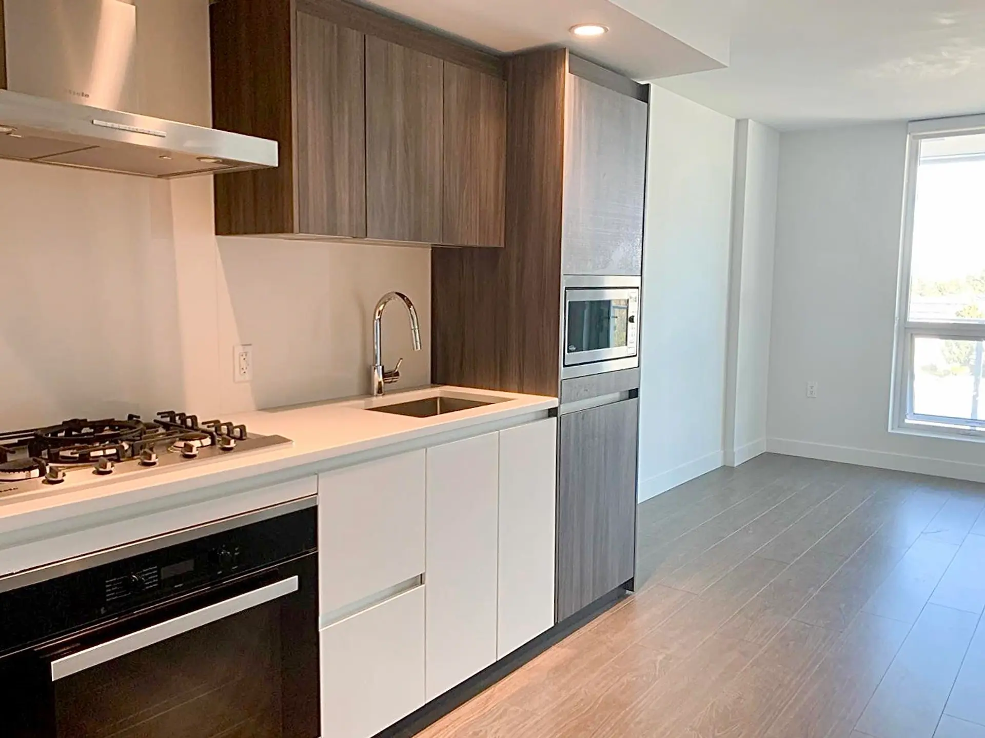 #731 8133 Cook Road - Image 4