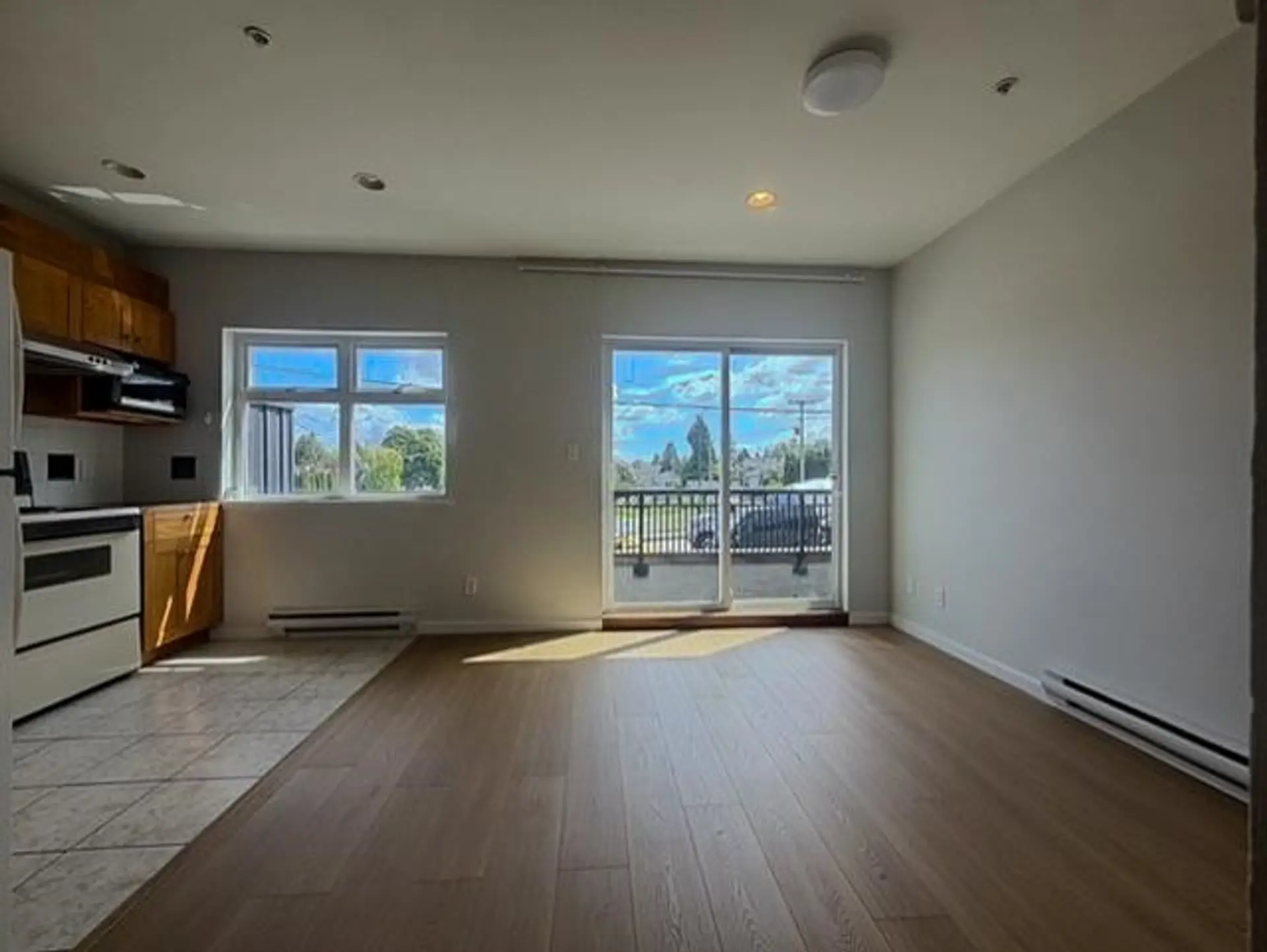 #203 2817 Clark Drive - Image 8