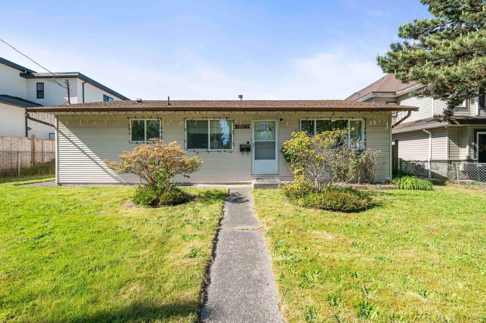 13077 72 Avenue - Image 1