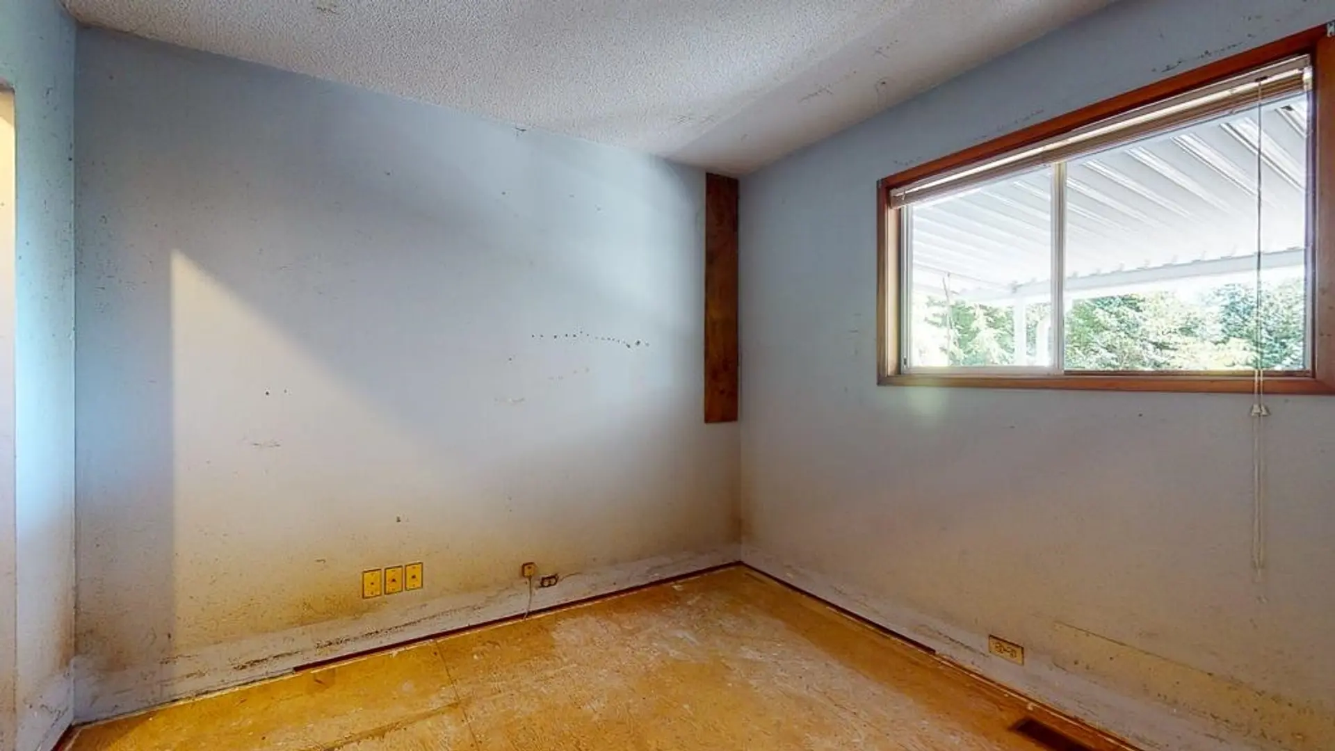 5092 Johnstone Road - Image 9