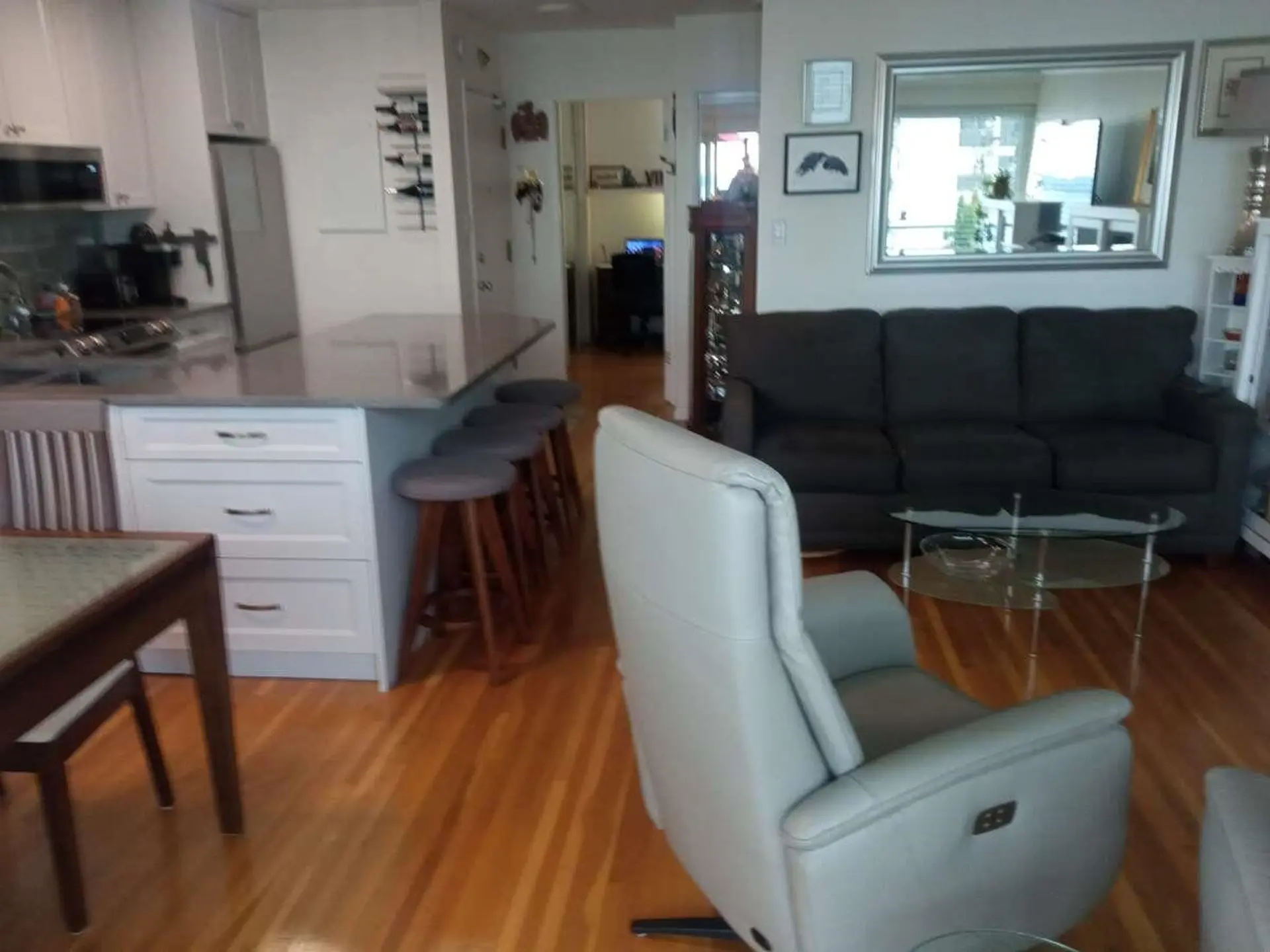 #404 1845 Bellevue Avenue - Image 15
