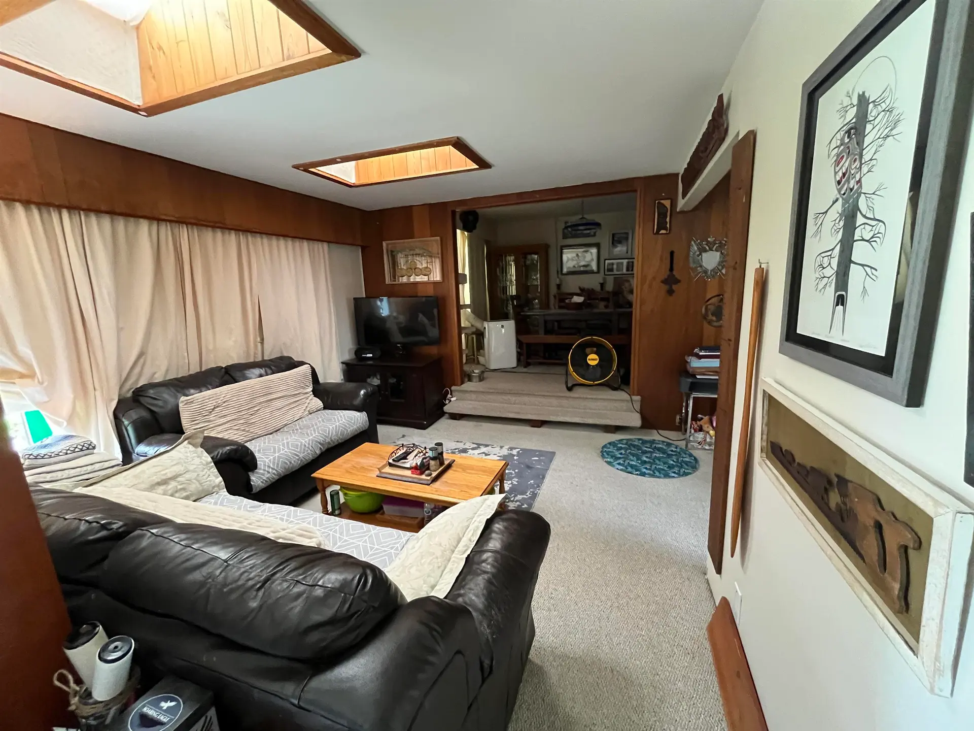 2025 Hillside Avenue - Image 14