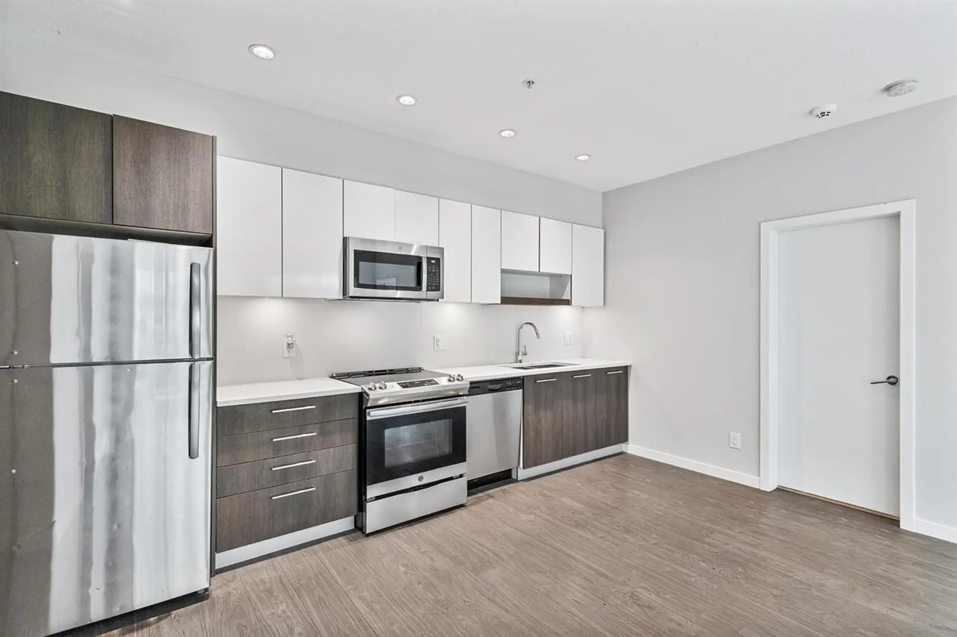 #210 13768 108 Avenue - Image 6