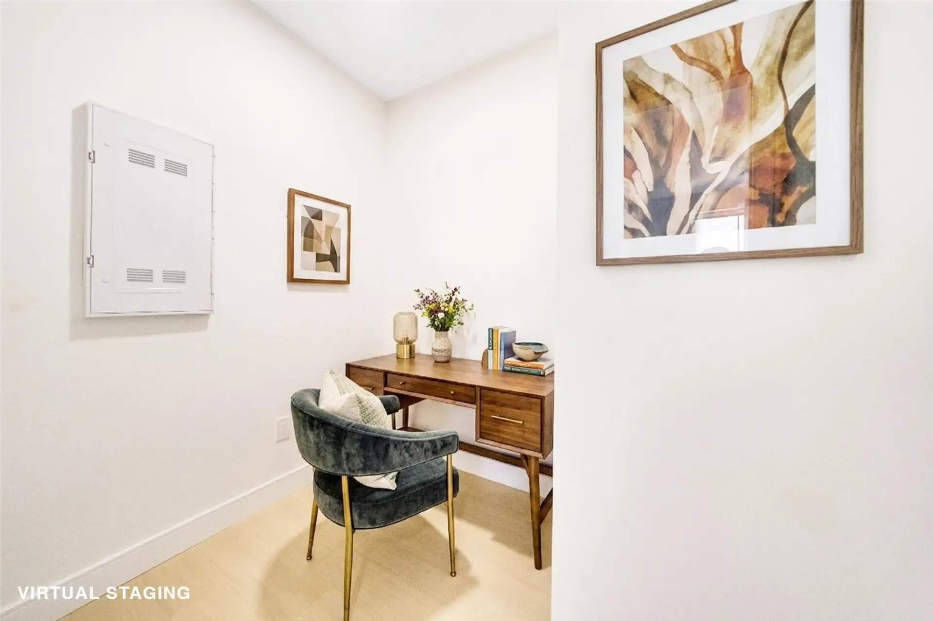 #204 918 W 32nd Avenue - Image 4