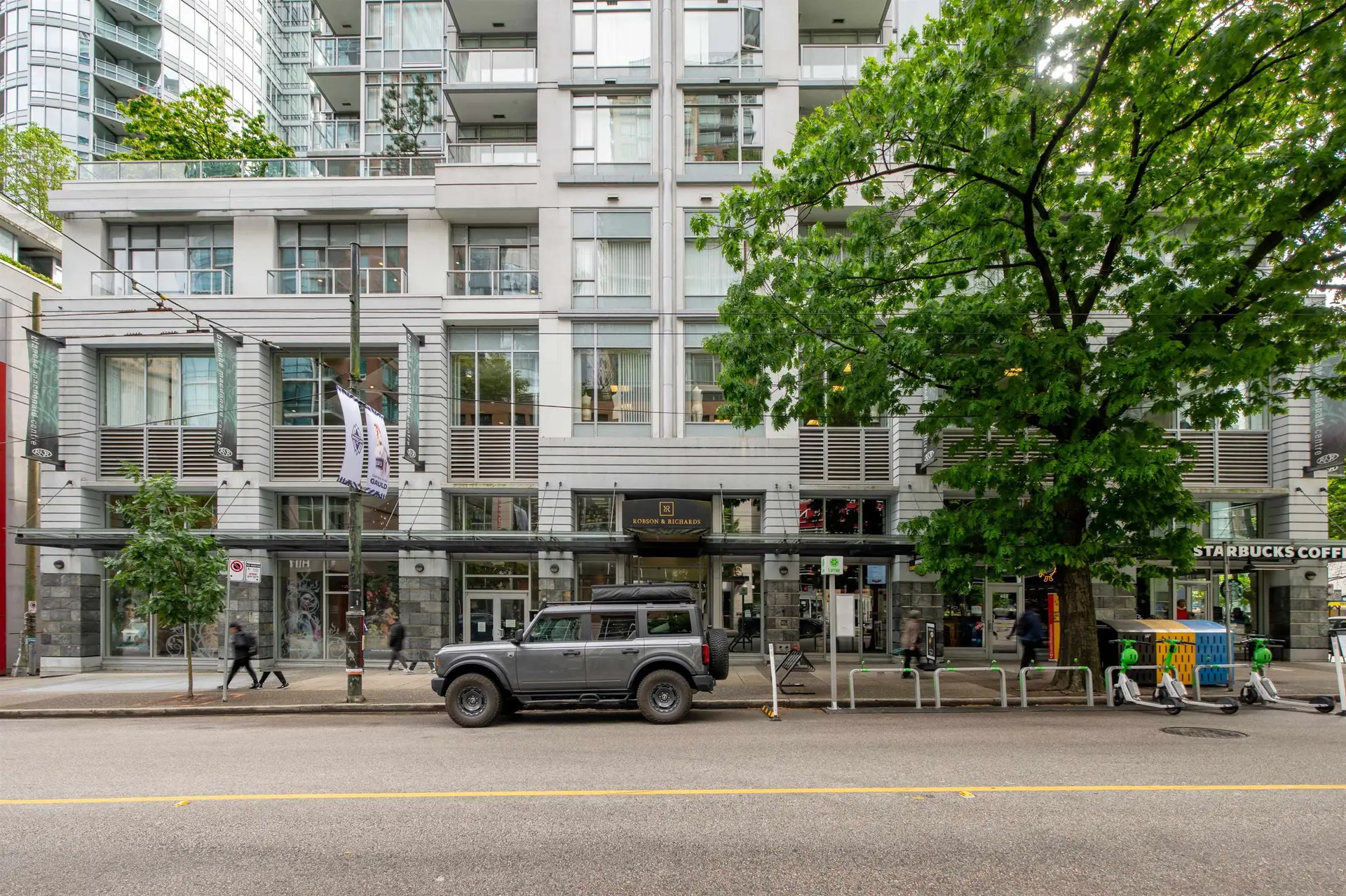#801 480 Robson Street - Image 20