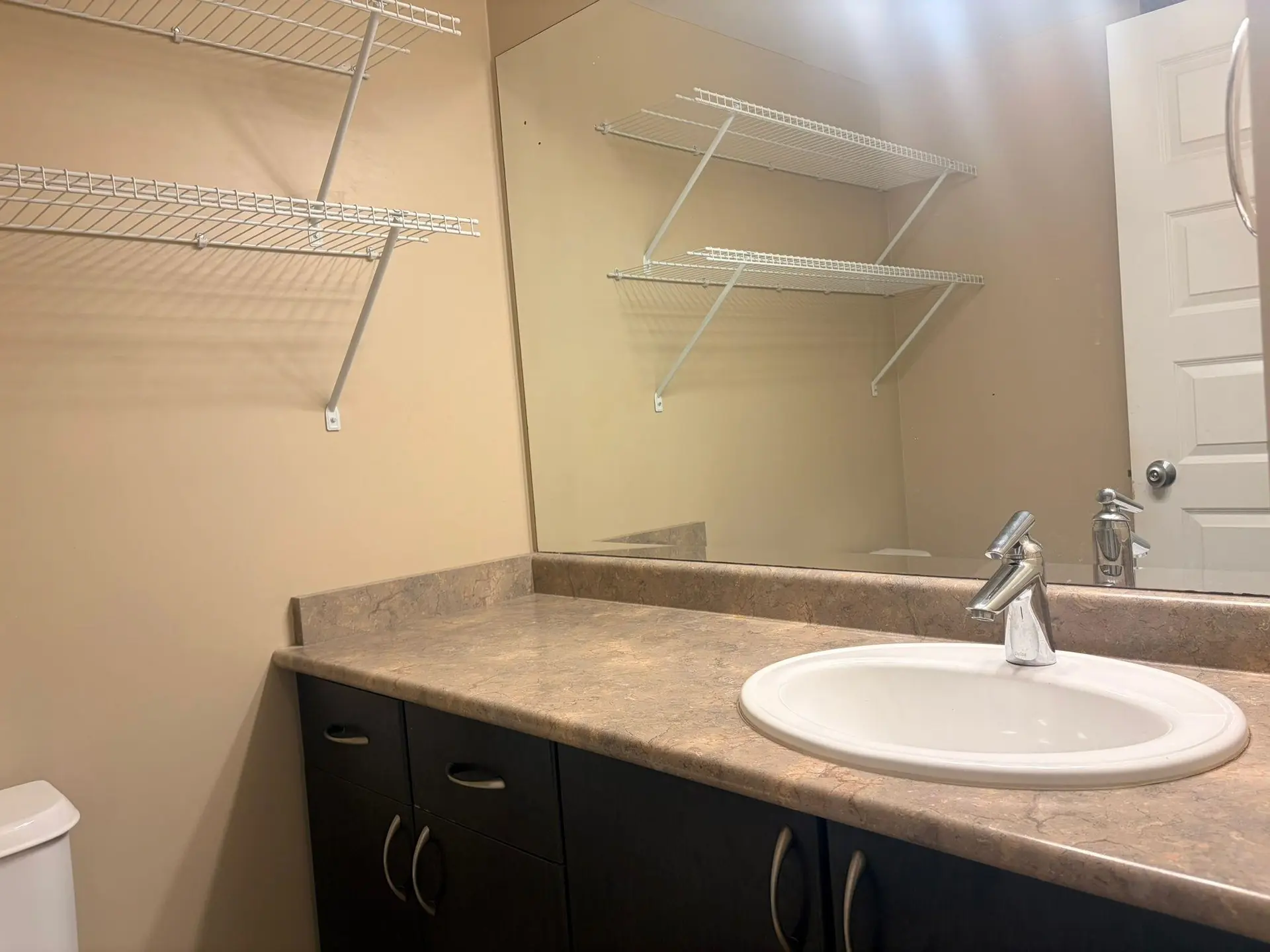 #309 2515 Park Drive - Image 11