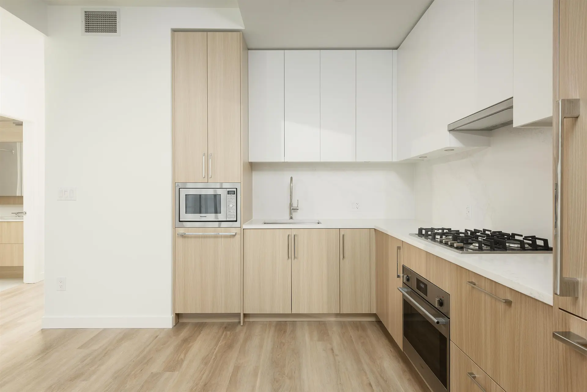 #202 9675 King George Boulevard - Image 2