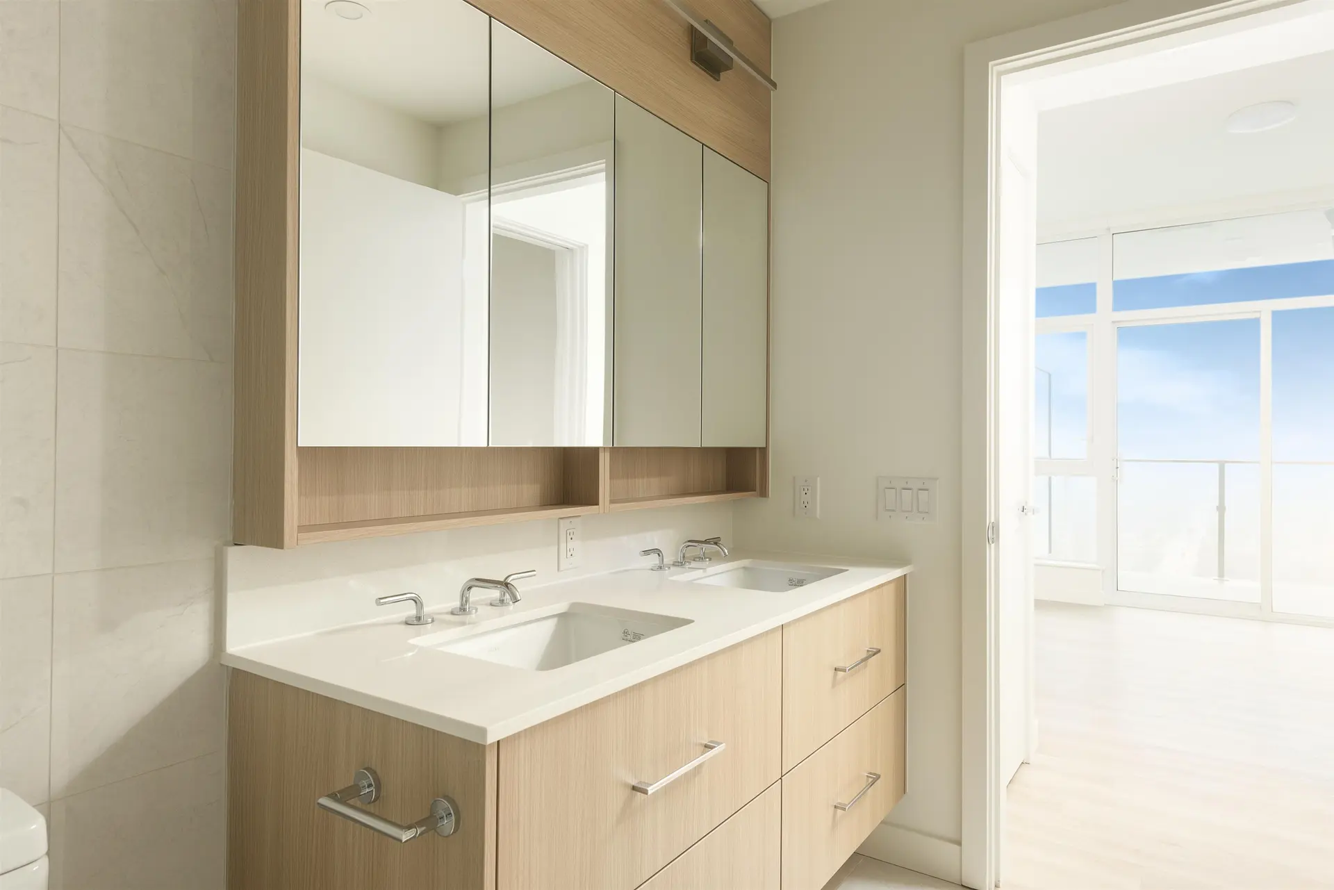 #202 9675 King George Boulevard - Image 5