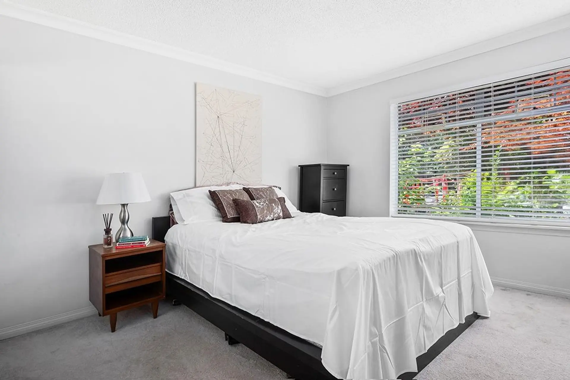 #102 74 Miner Street - Image 10