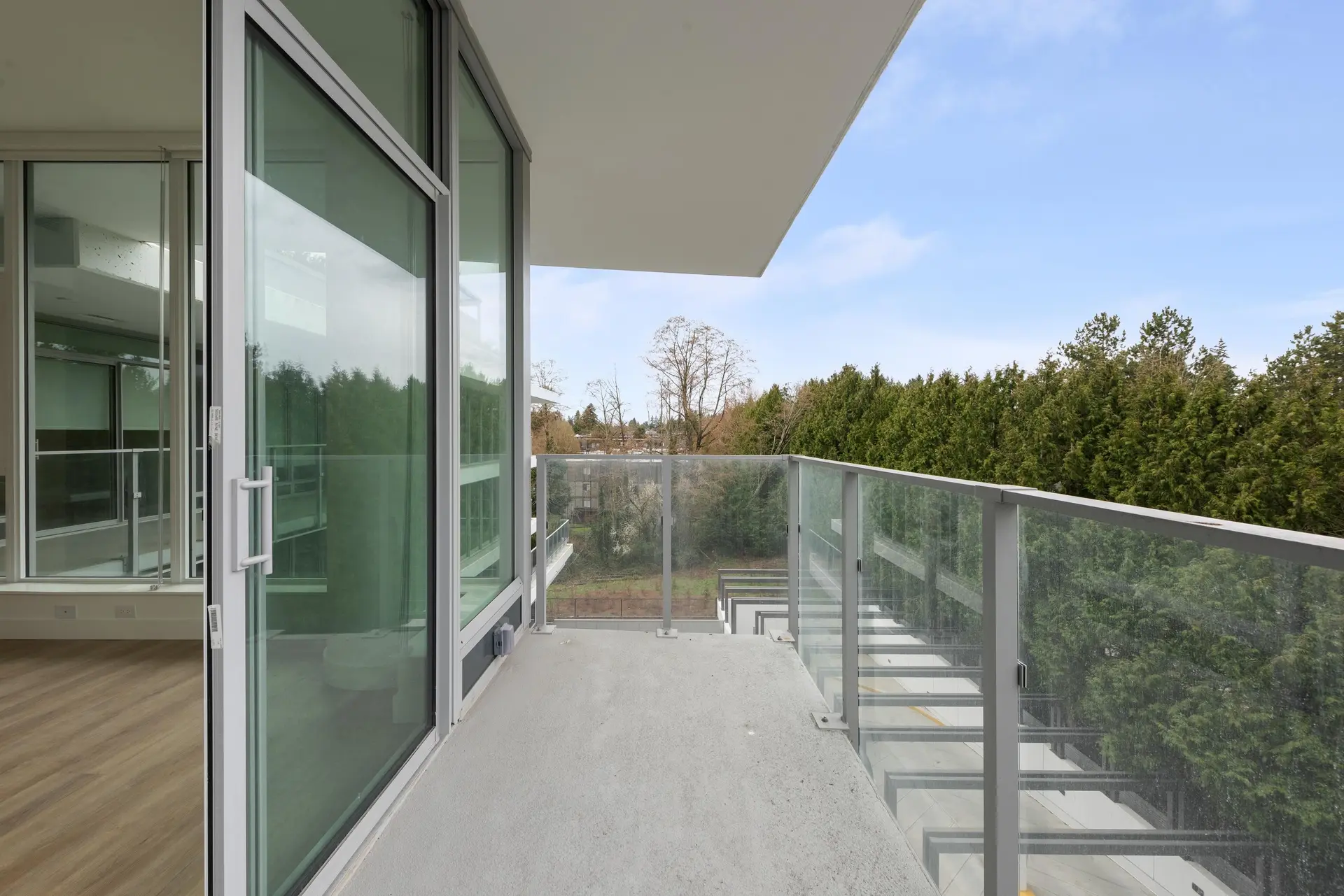 #416 9675 King George Boulevard - Image 6
