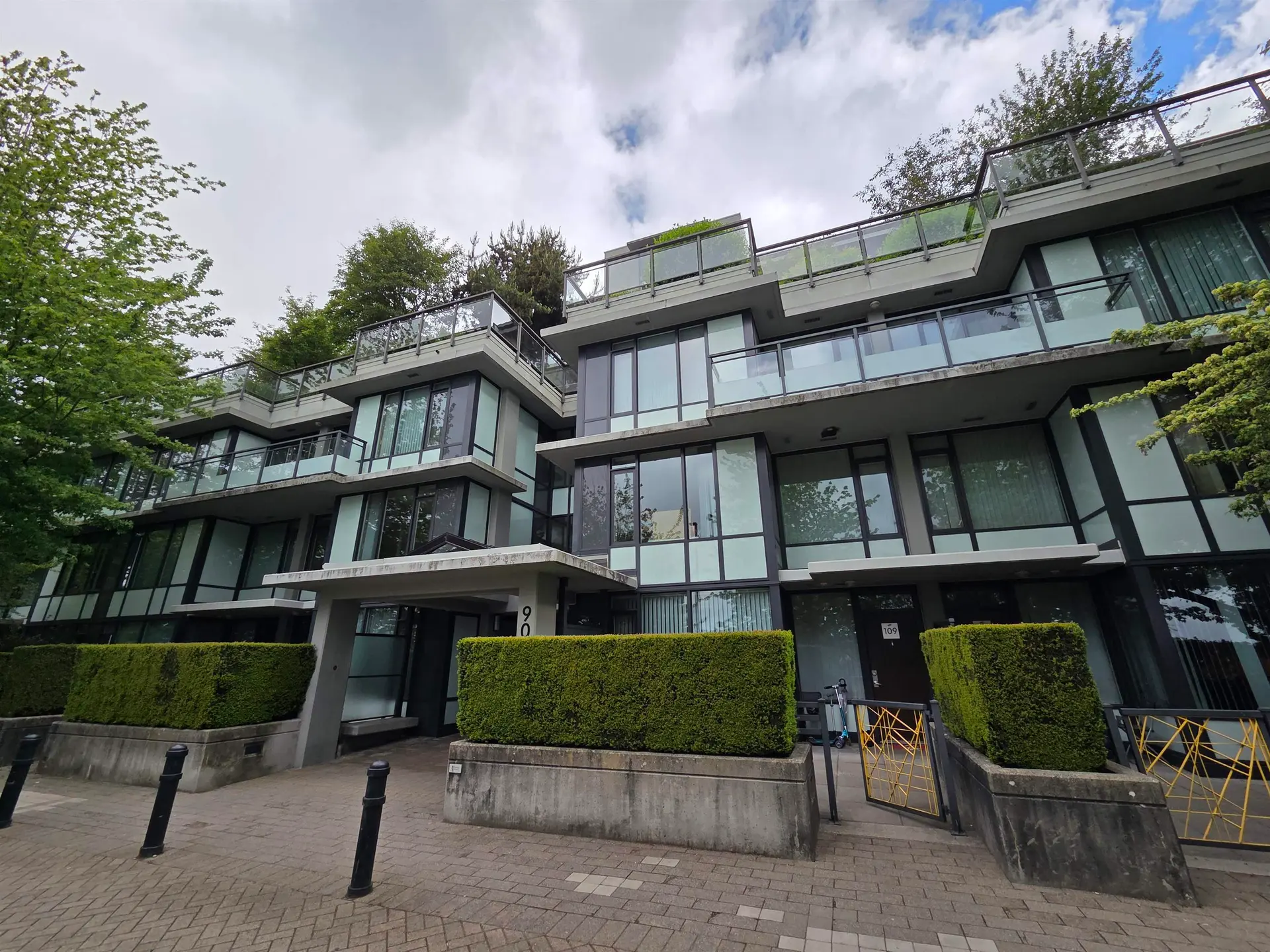 #108 9009 Cornerstone Mews - Image 19