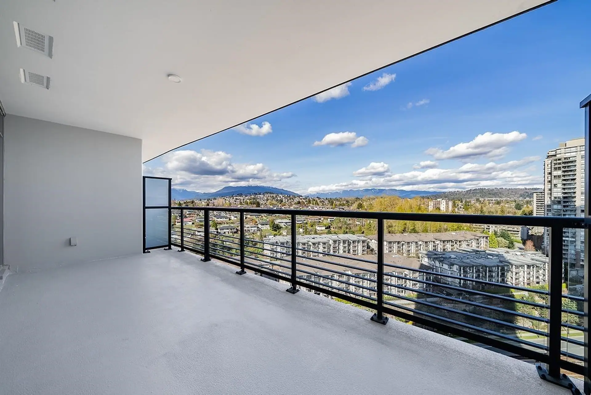 #2401 4720 Lougheed Highway - Image 4