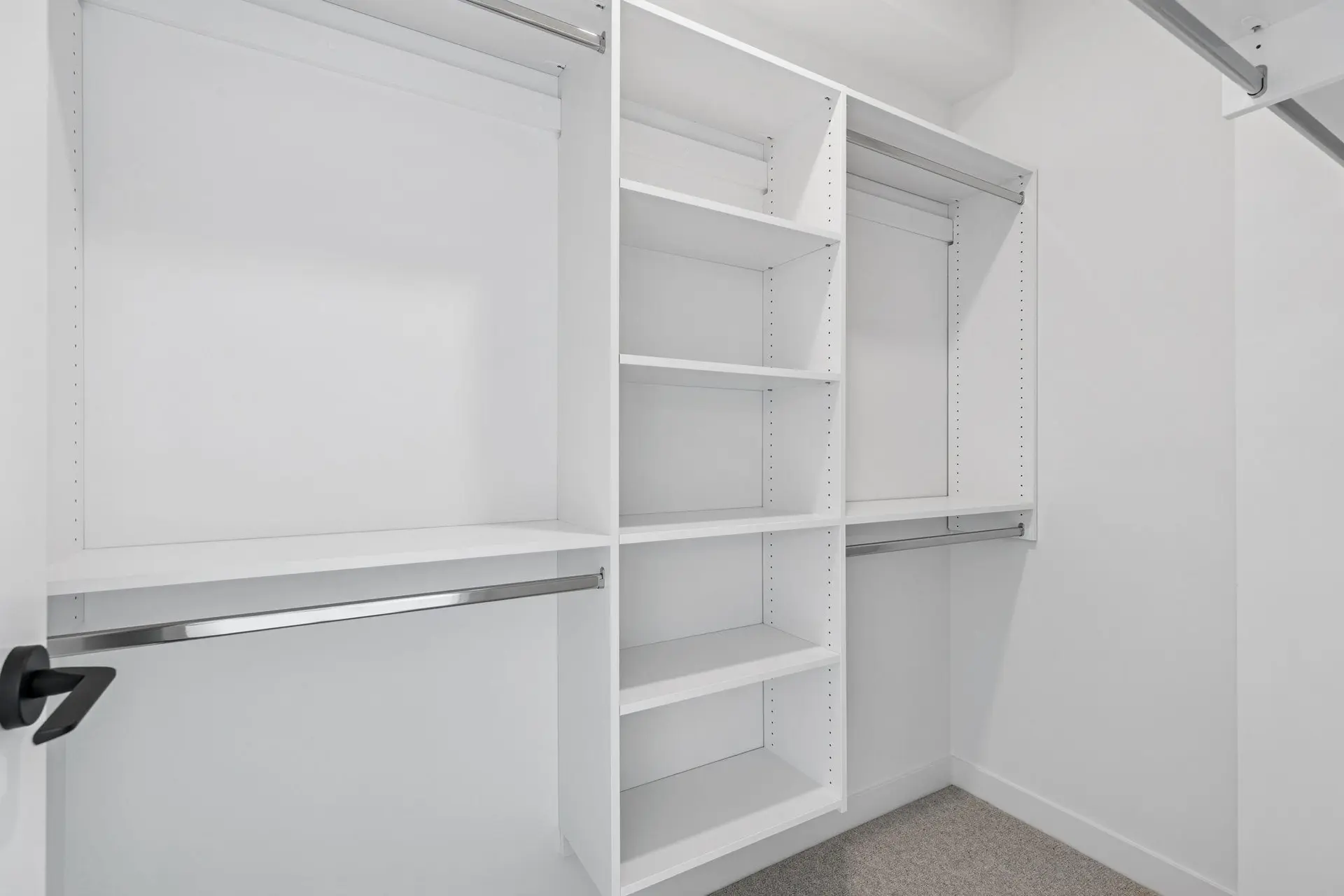 #212 921 Grant Street - Image 7