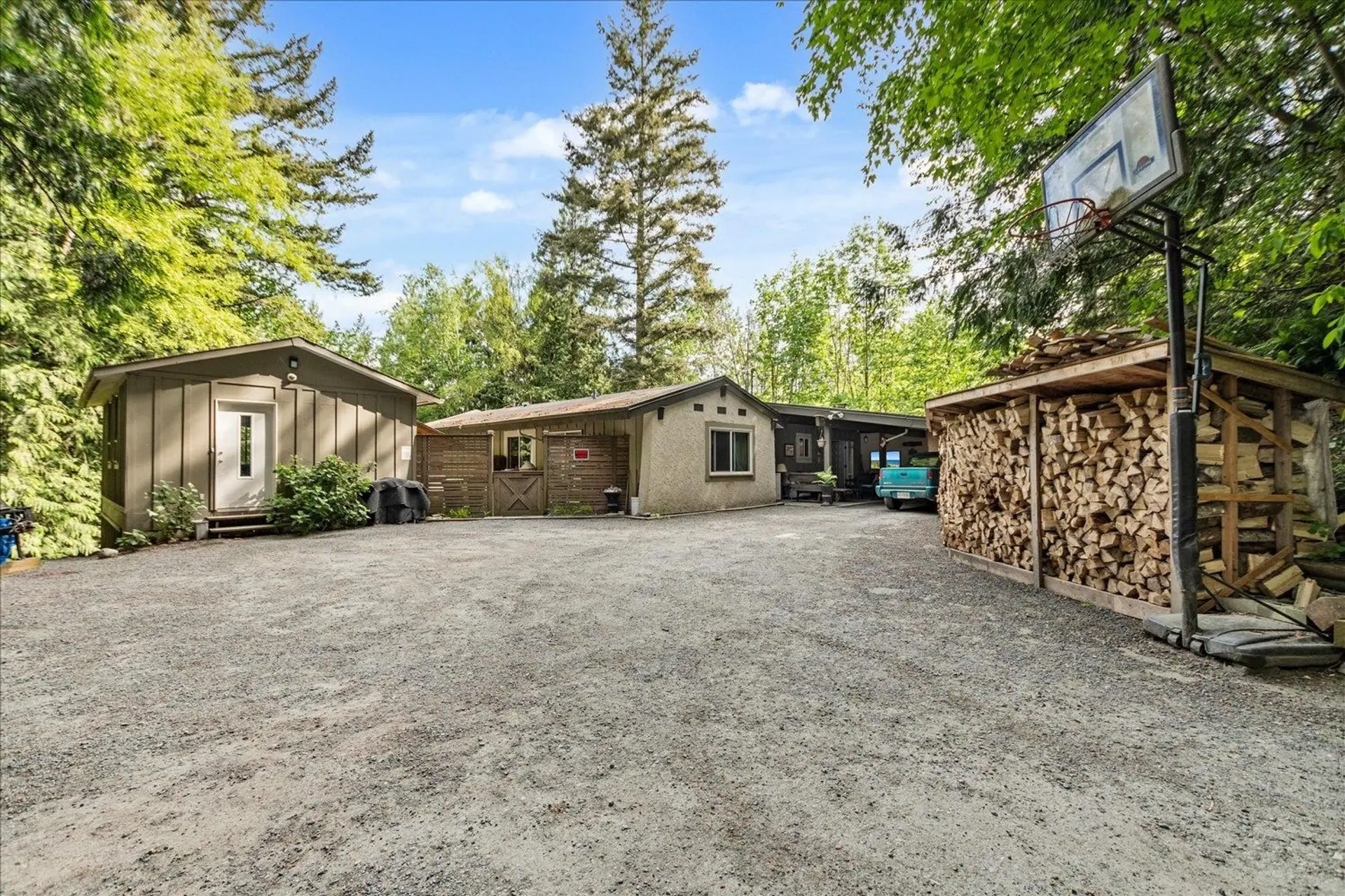 46675 Extrom Road - Image 1