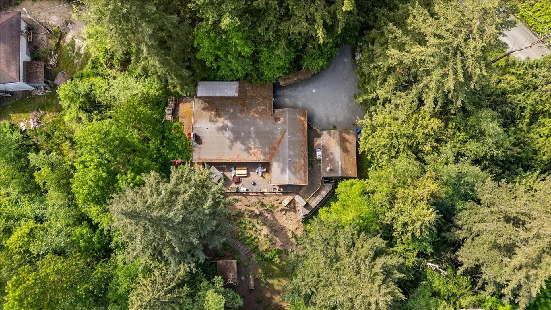 46675 Extrom Road - Image 11
