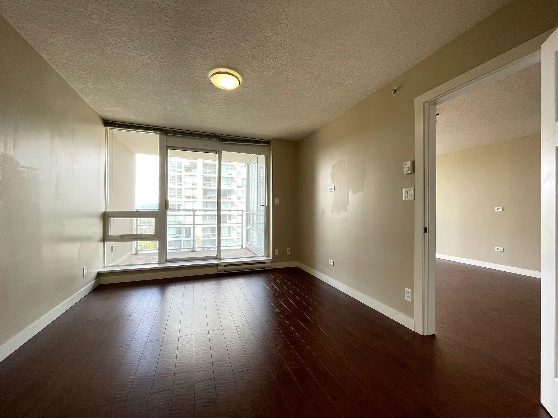 #2607 2978 Glen Drive - Image 14