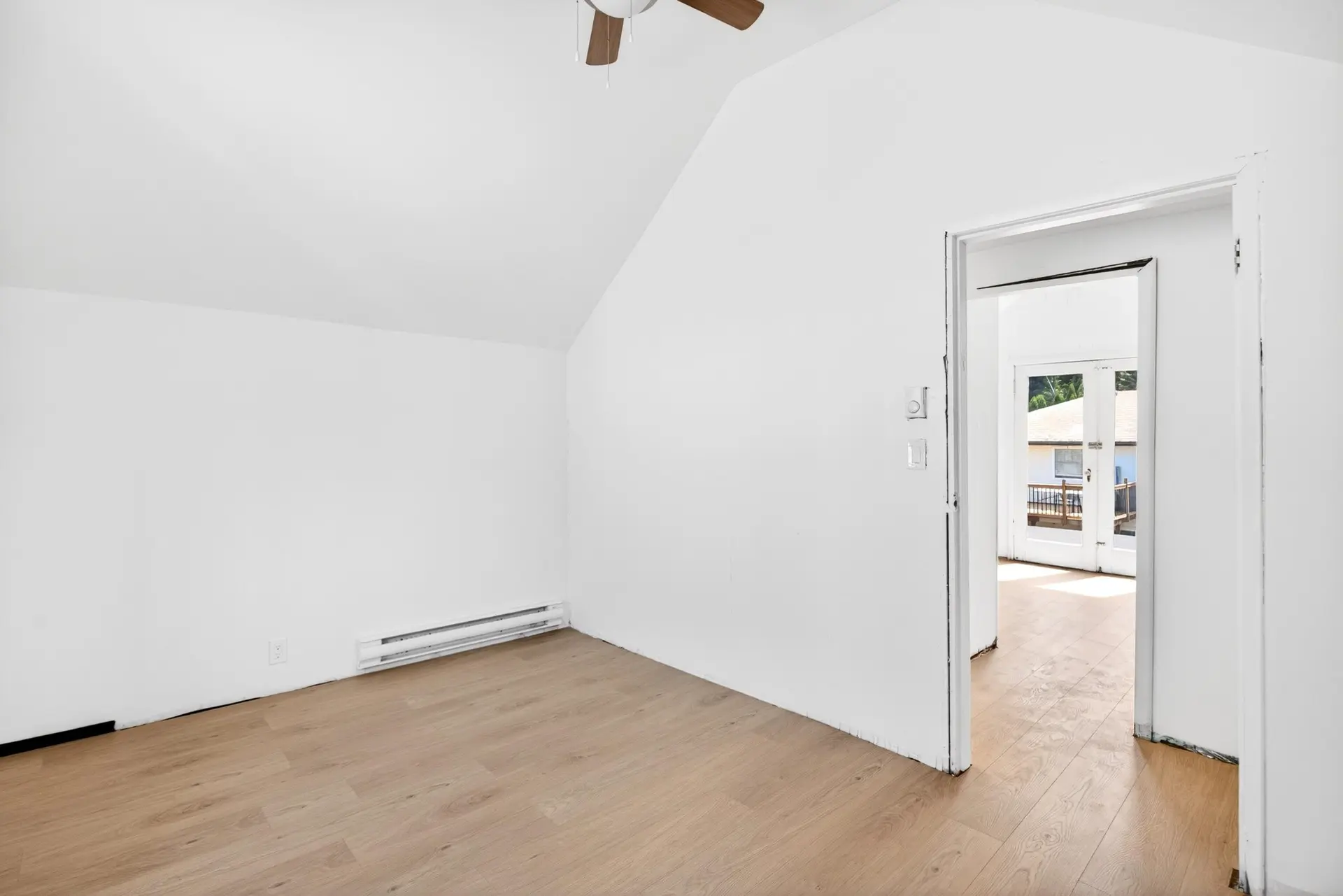 12822 229 Street - Image 16