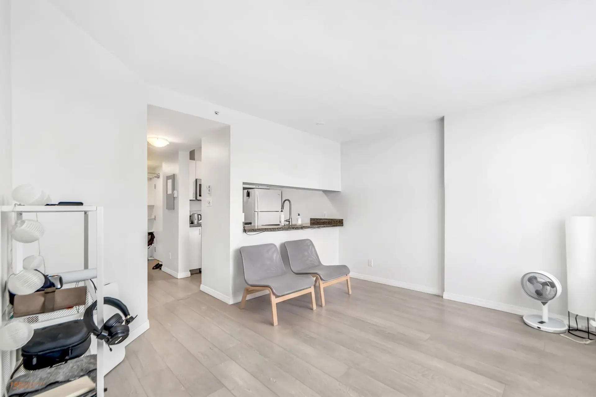 #2010 438 Seymour Street - Image 11