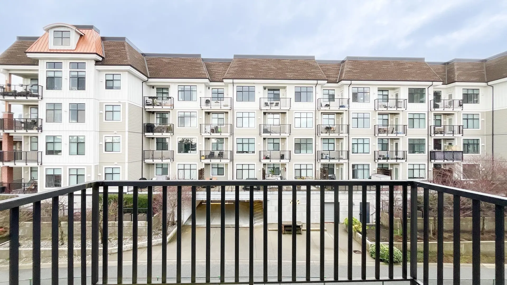 #405 827 Roderick Avenue - Image 14