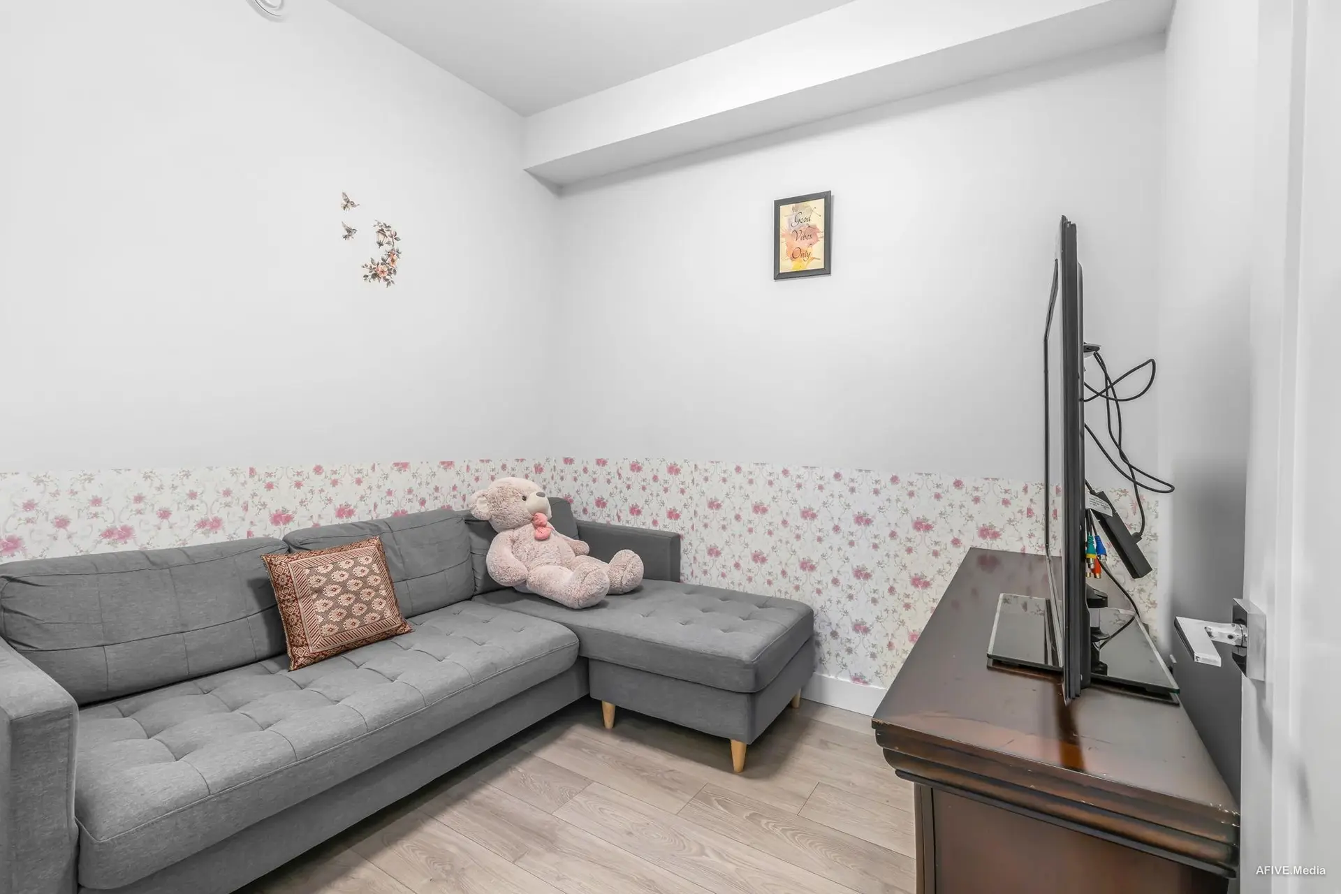 #B208 14438 72 Avenue - Image 15