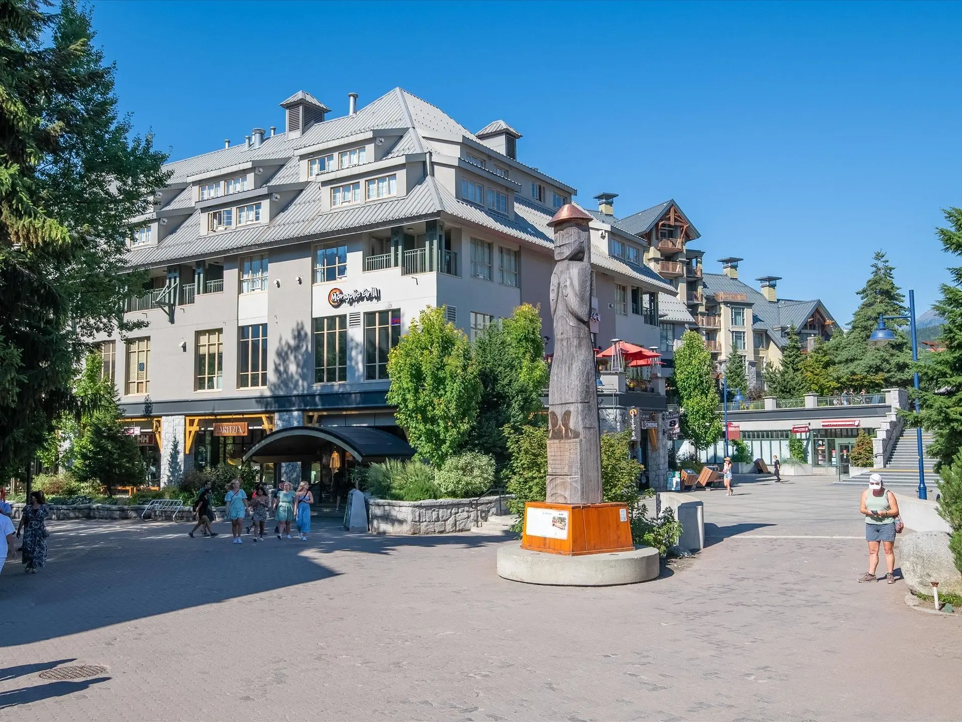 #4404 4295 Blackcomb Way - Image 17