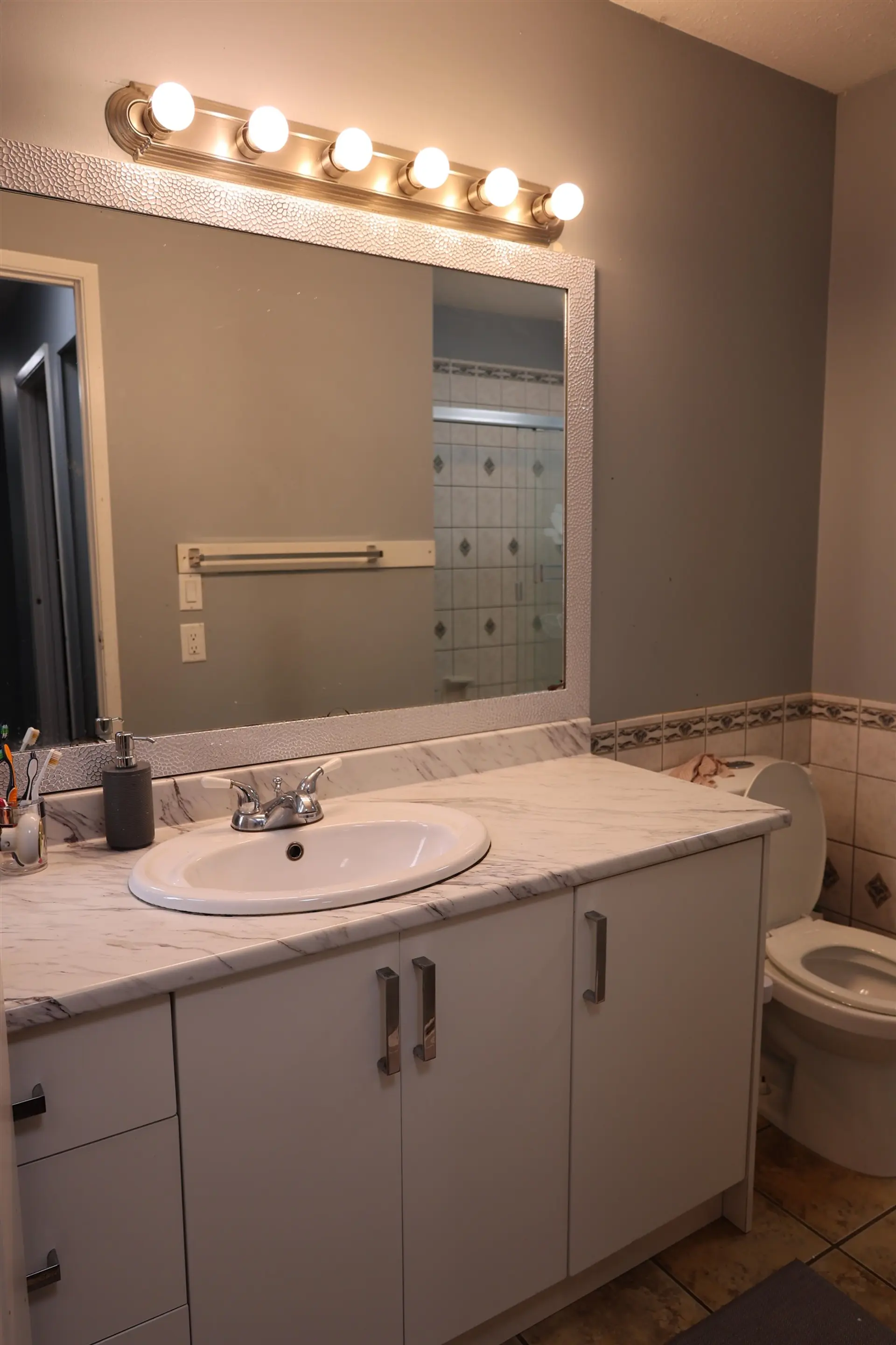 #20 3075 Trethewey Street - Image 10