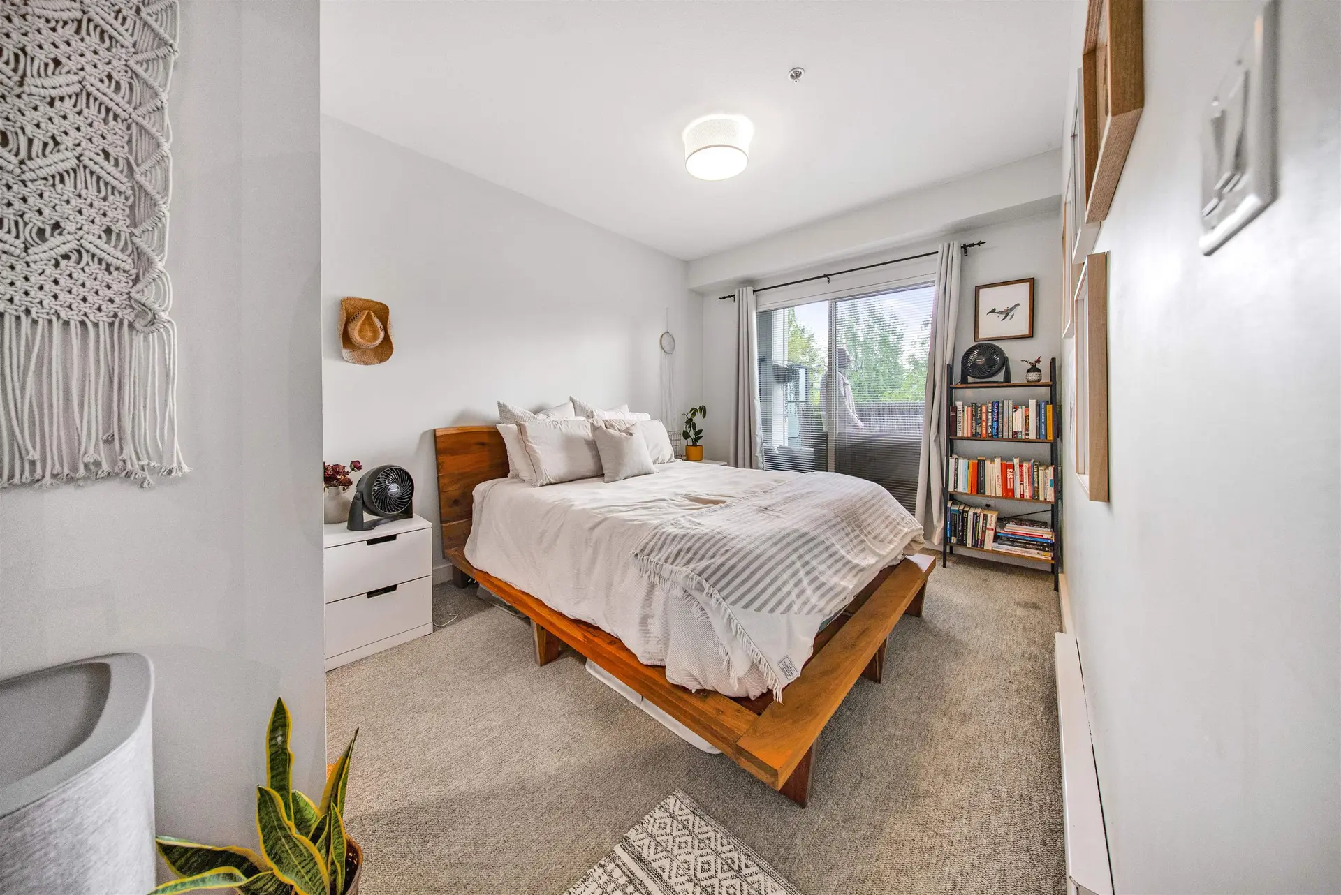 #205 1330 Marine Drive - Image 10