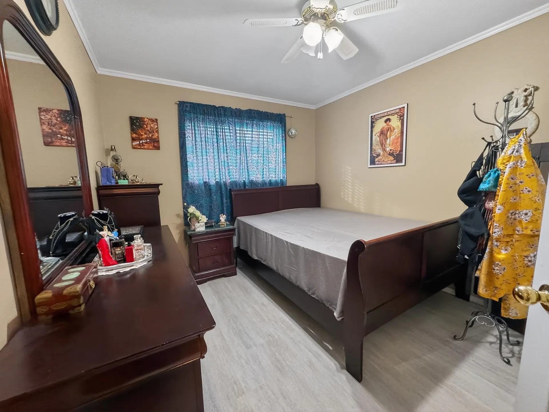 #70 34250 Hazelwood Avenue - Image 9