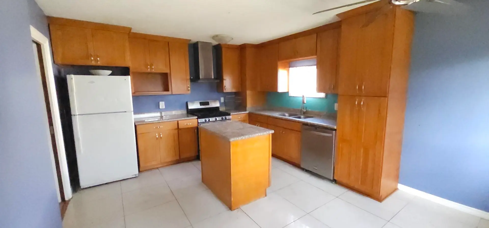9620 McNaught Road - Image 4