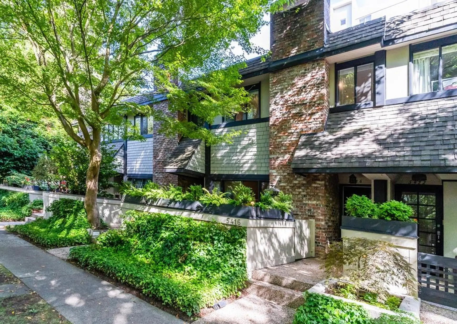 5416 Yew Street - Image 2