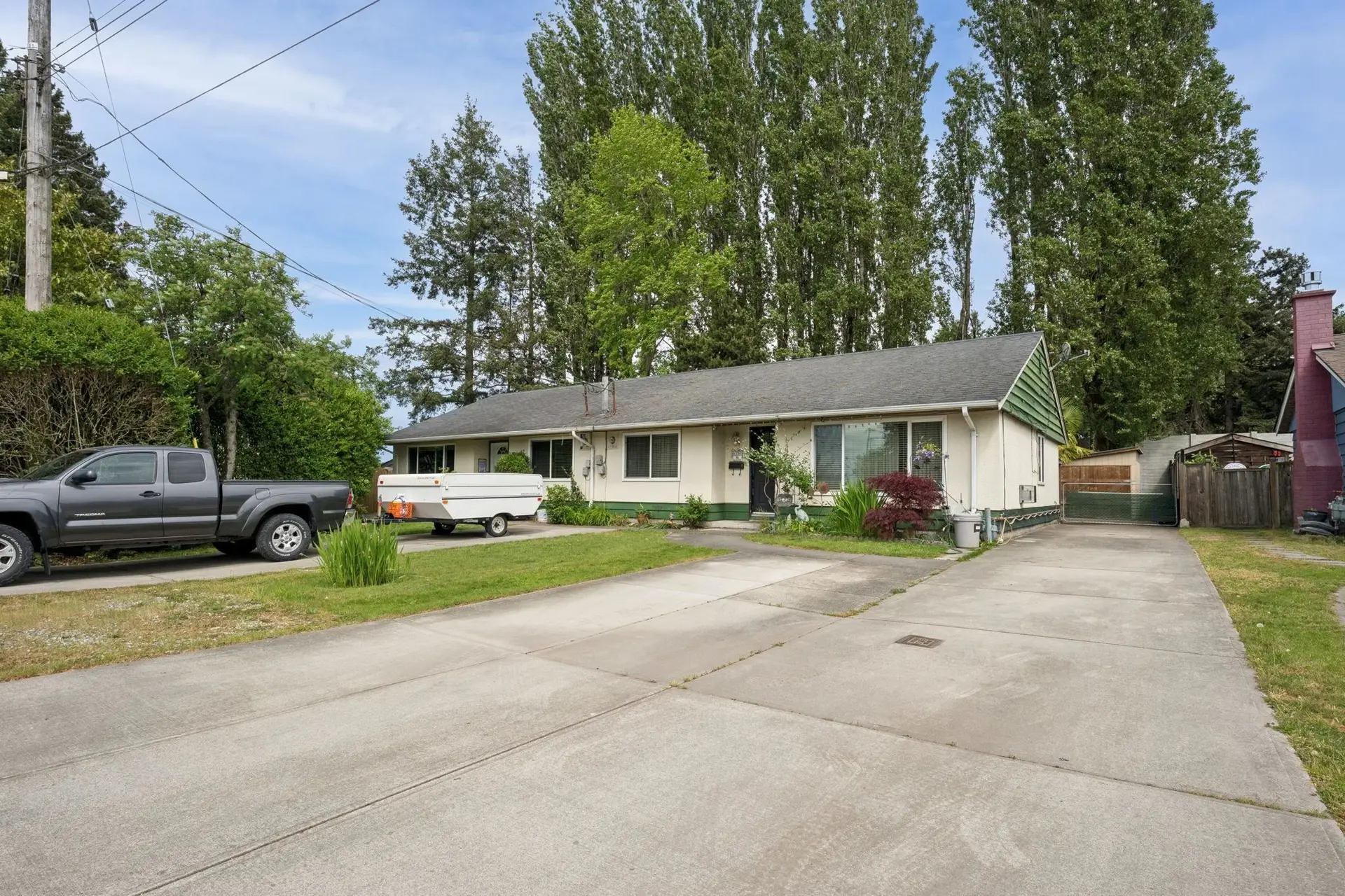 5120 59a Street - Image 1