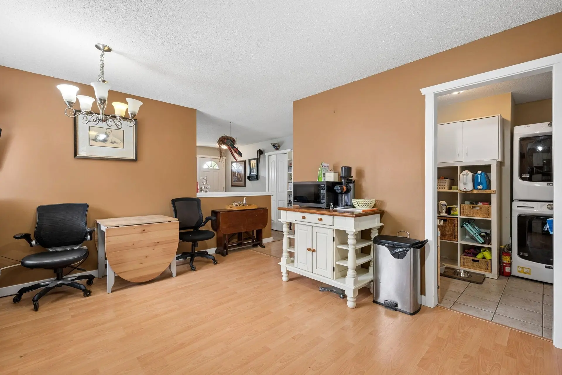 5120 59a Street - Image 9