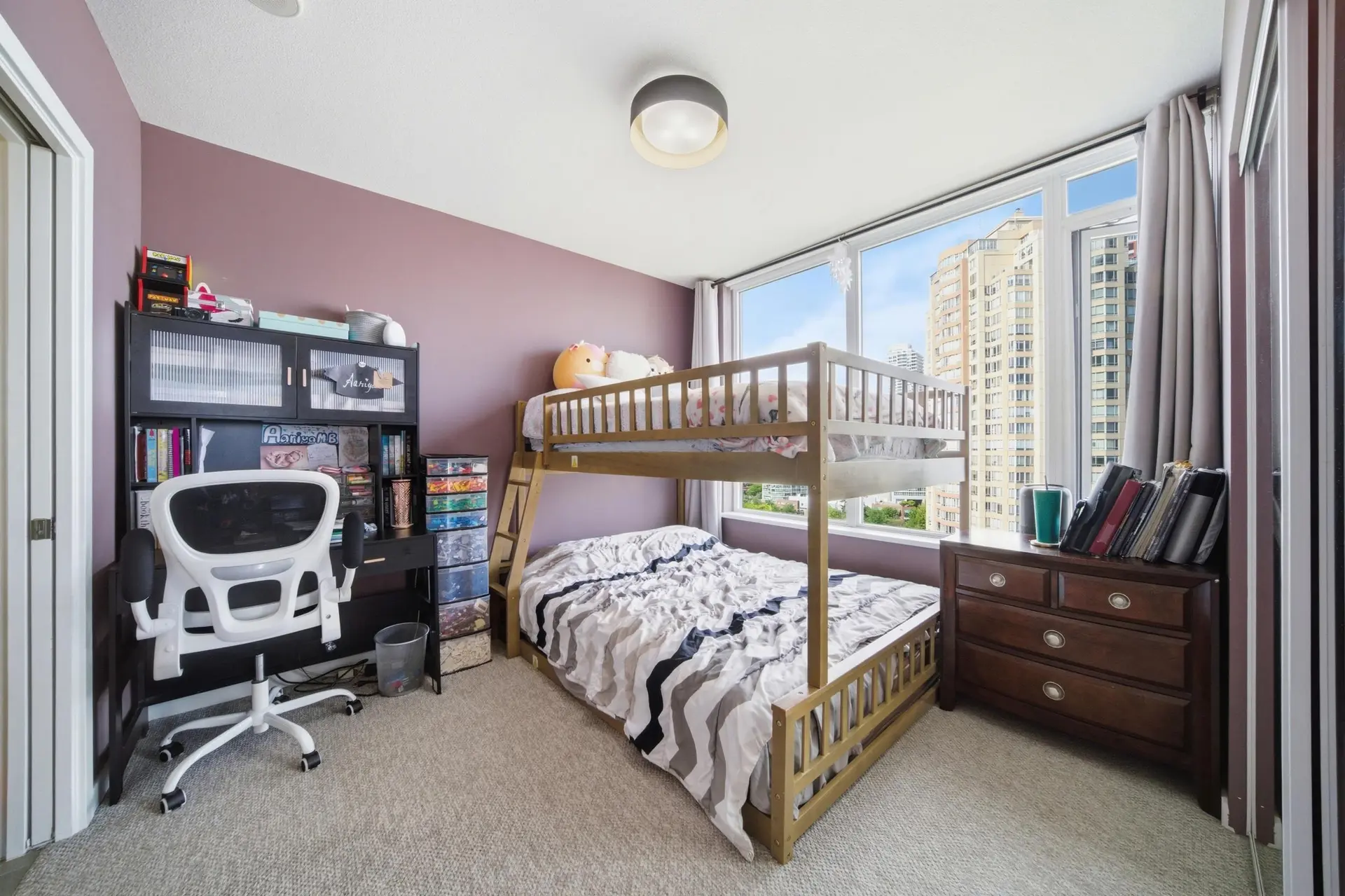 #1302 6333 Silver Avenue - Image 10