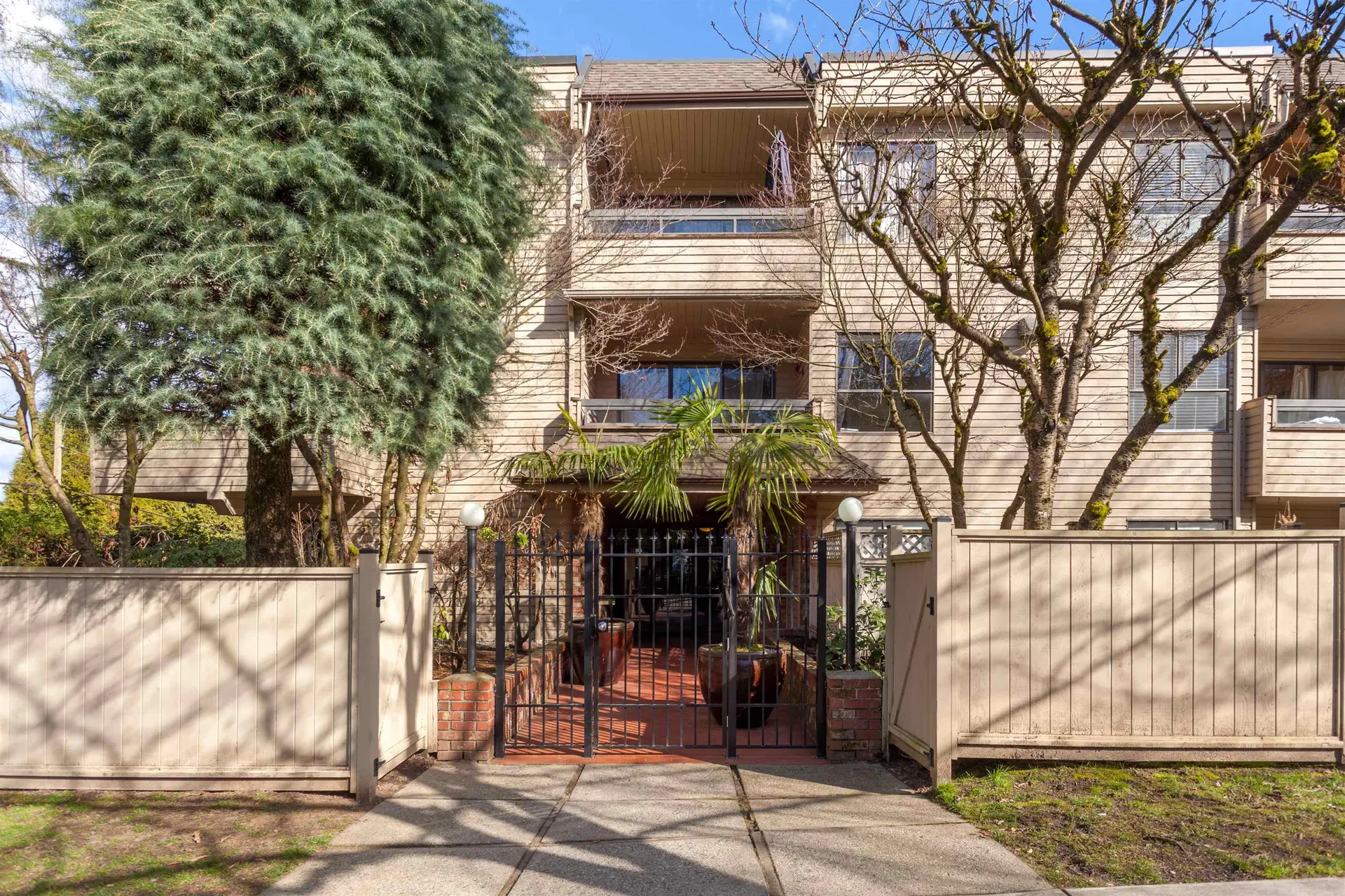 #102 2234 Prince Albert Street - Image 9