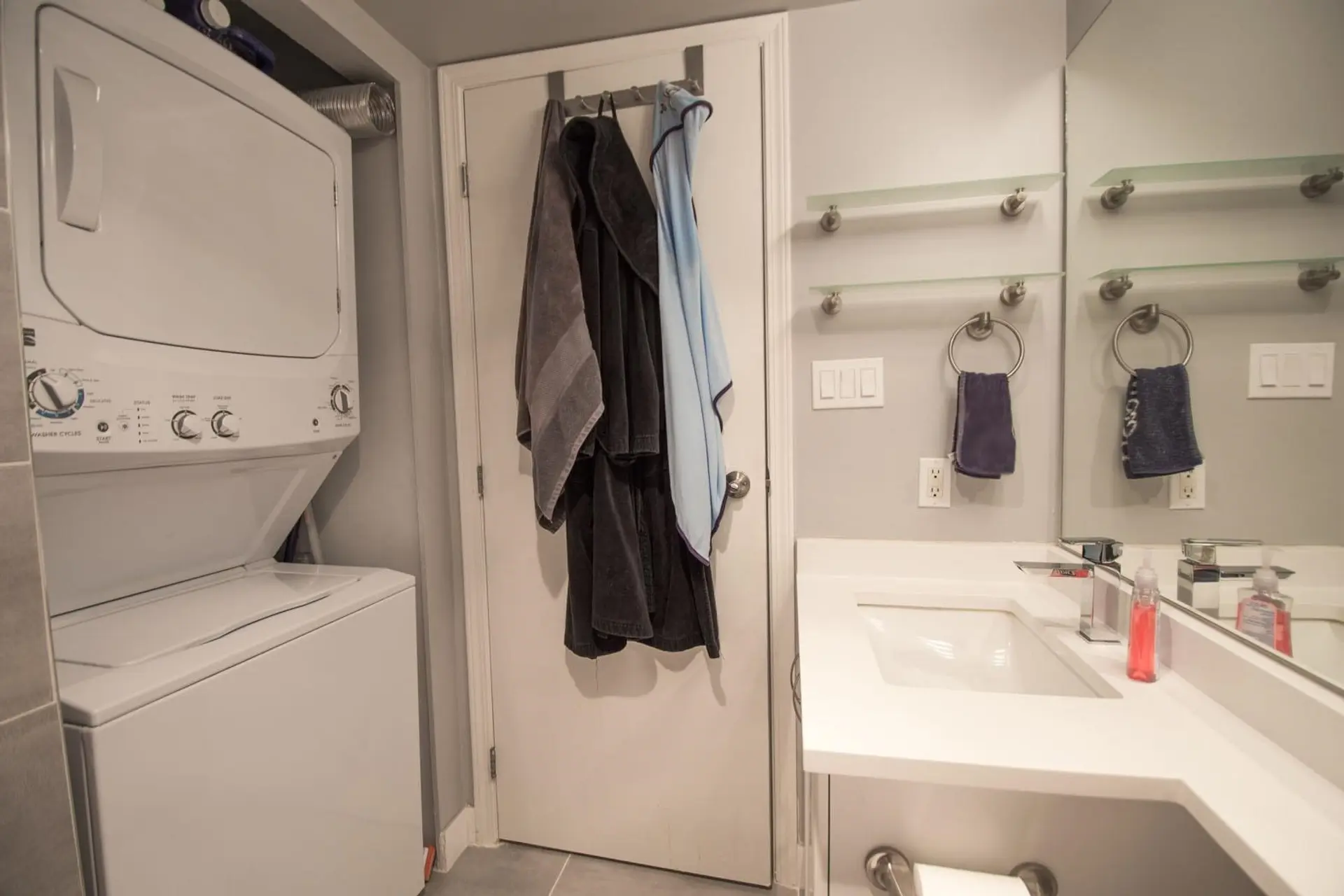 #1208 939 Homer Street - Image 12
