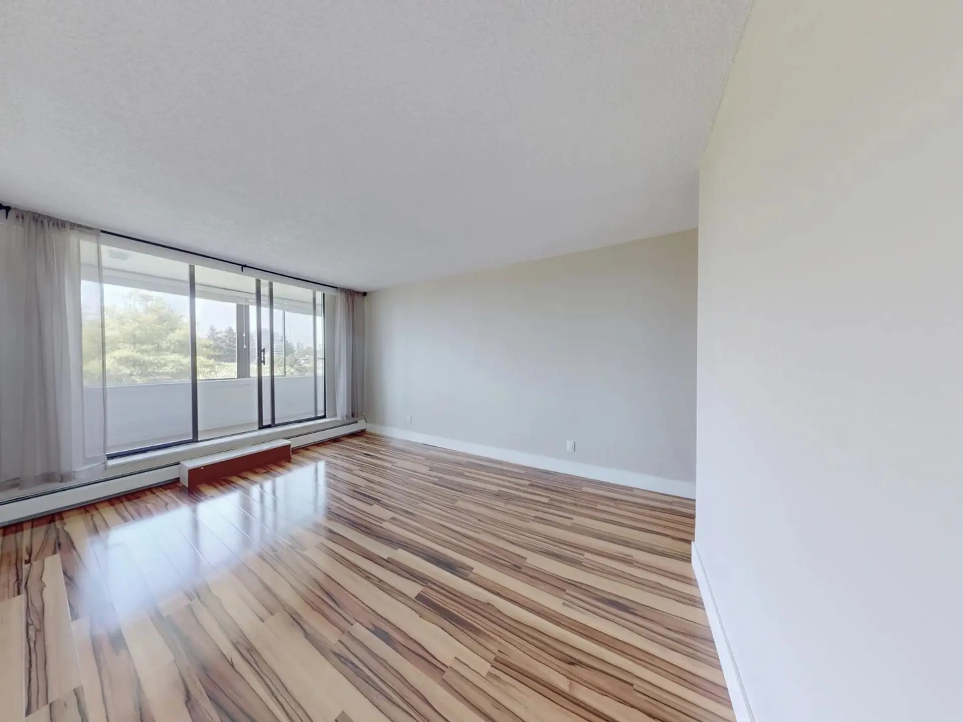 #405 1442 Foster Street - Image 14