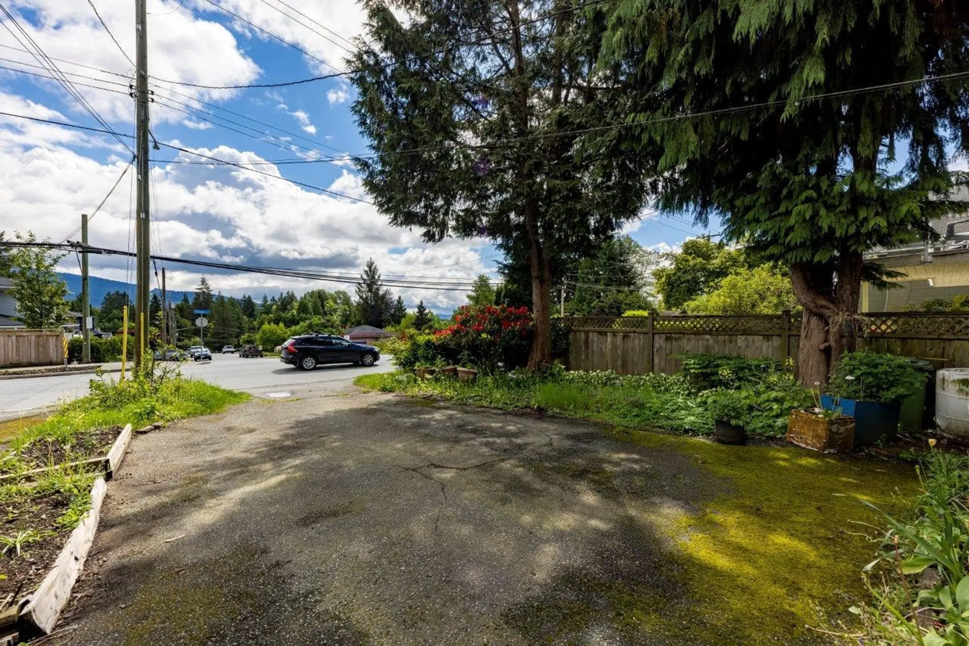 3297 Fromme Road - Image 12