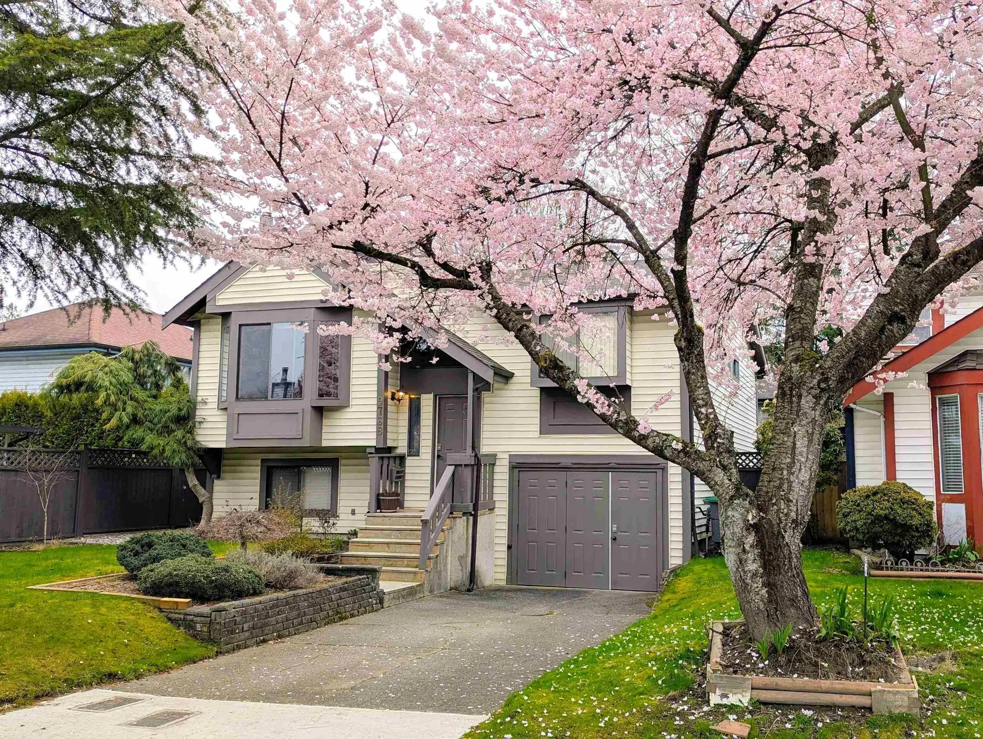 9768 151a Street - Image 3