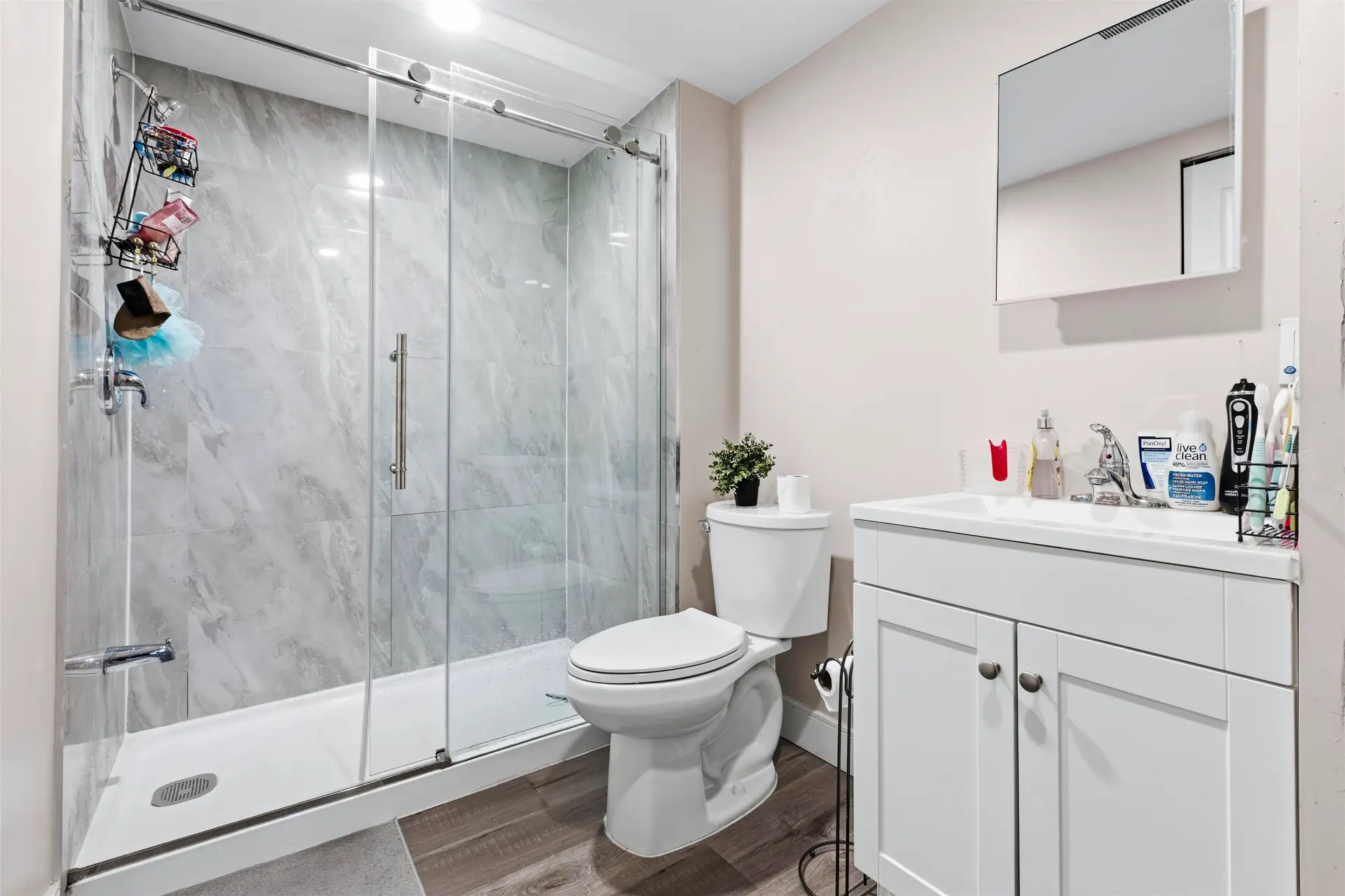 9768 151a Street - Image 15