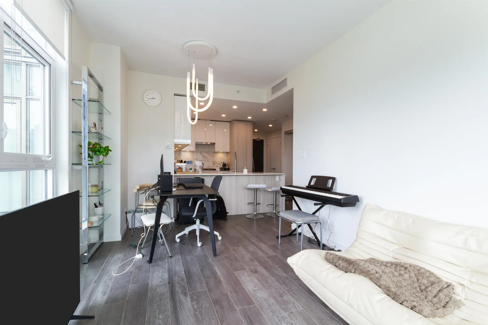 #2408 5333 Goring Street - Image 7