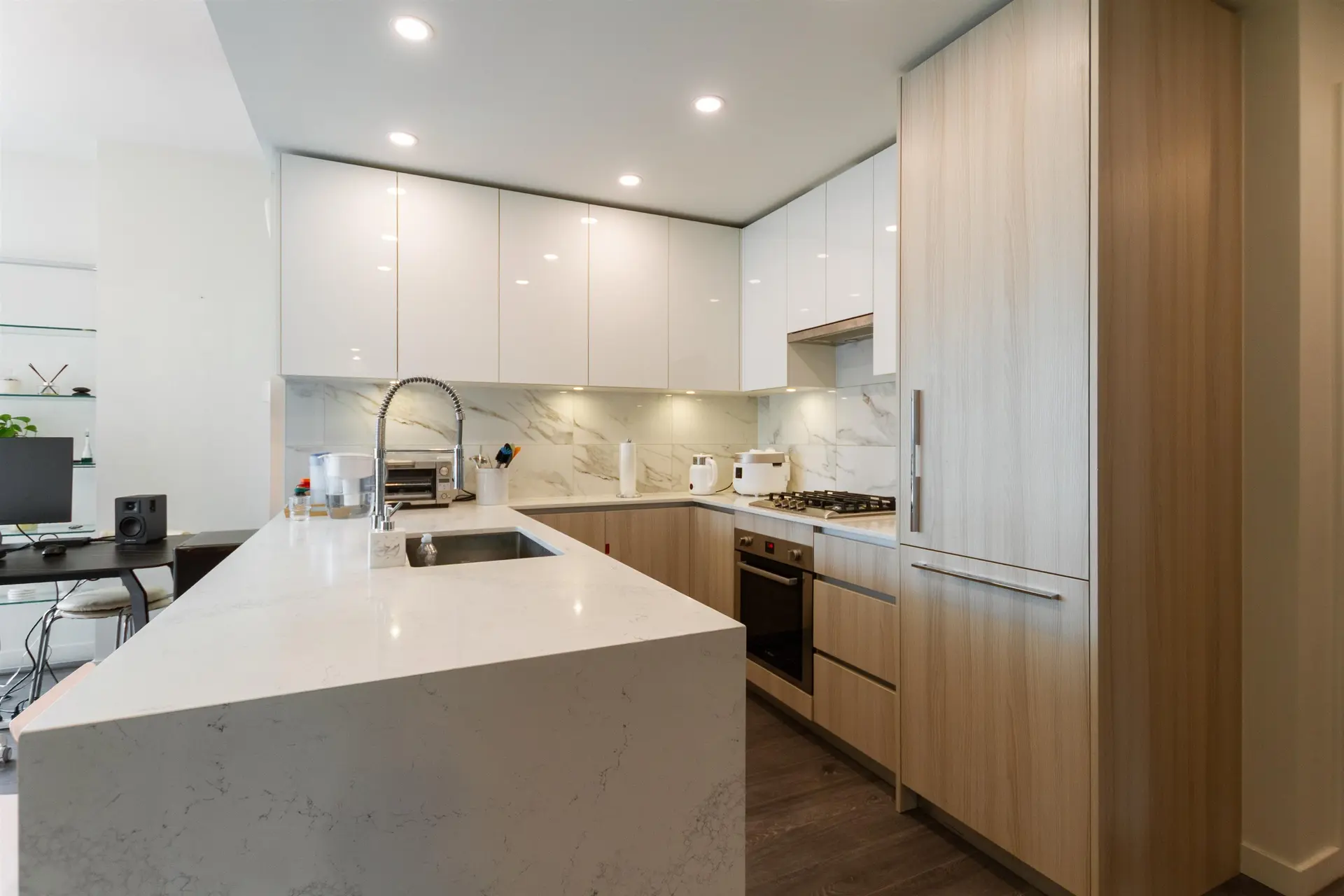 #2408 5333 Goring Street - Image 9