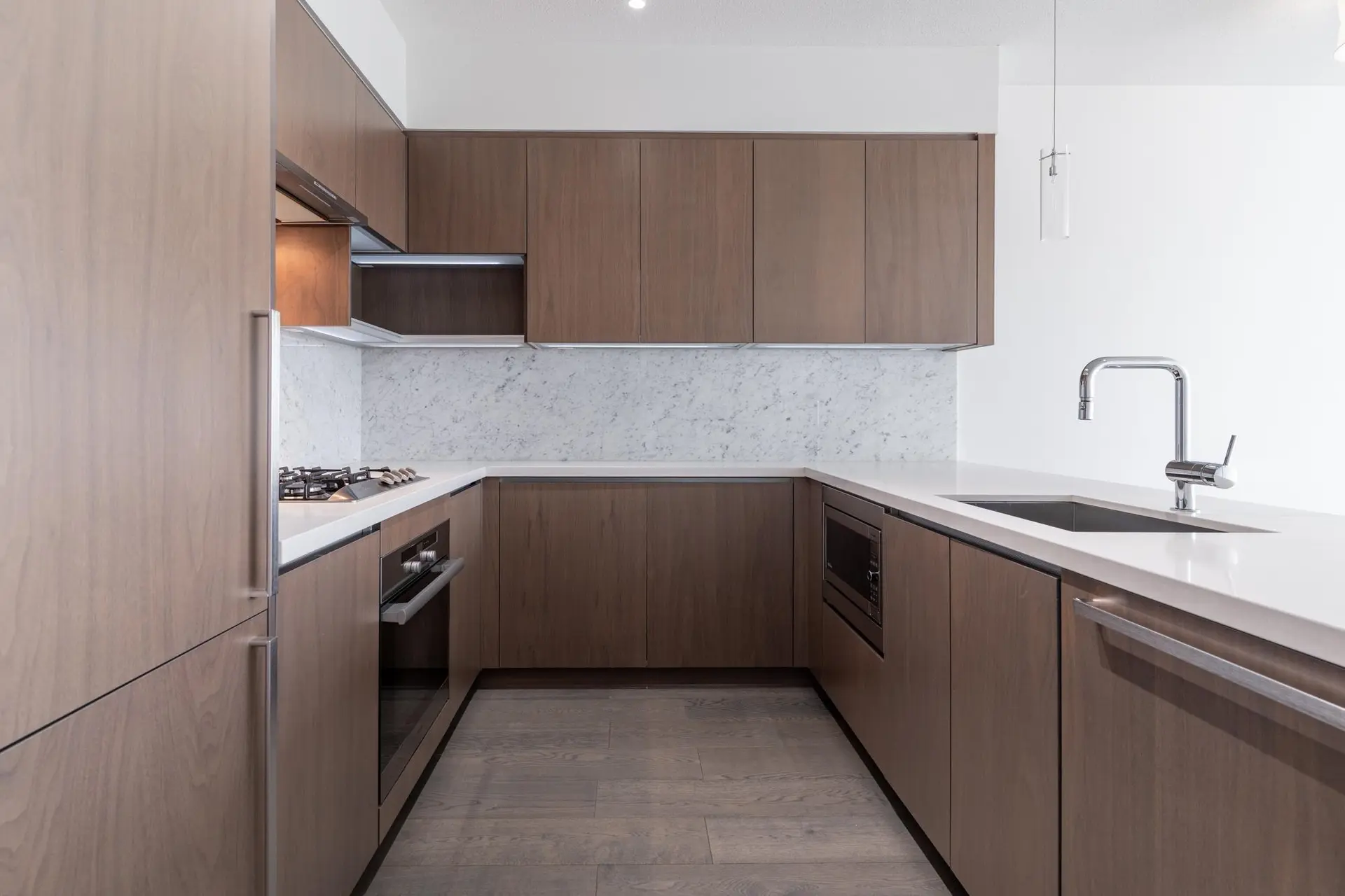 #807 6588 Nelson Avenue - Image 2