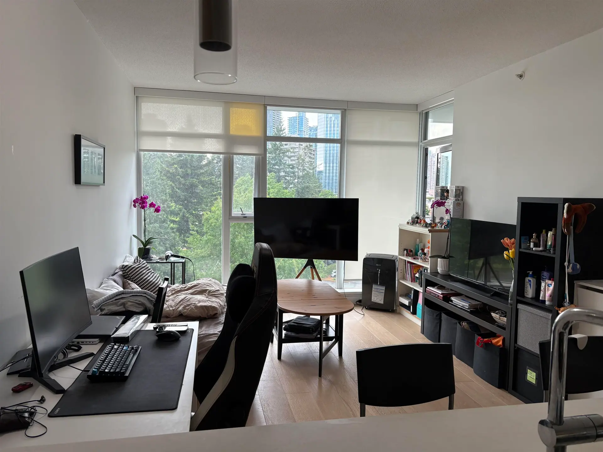 #807 6588 Nelson Avenue - Image 4