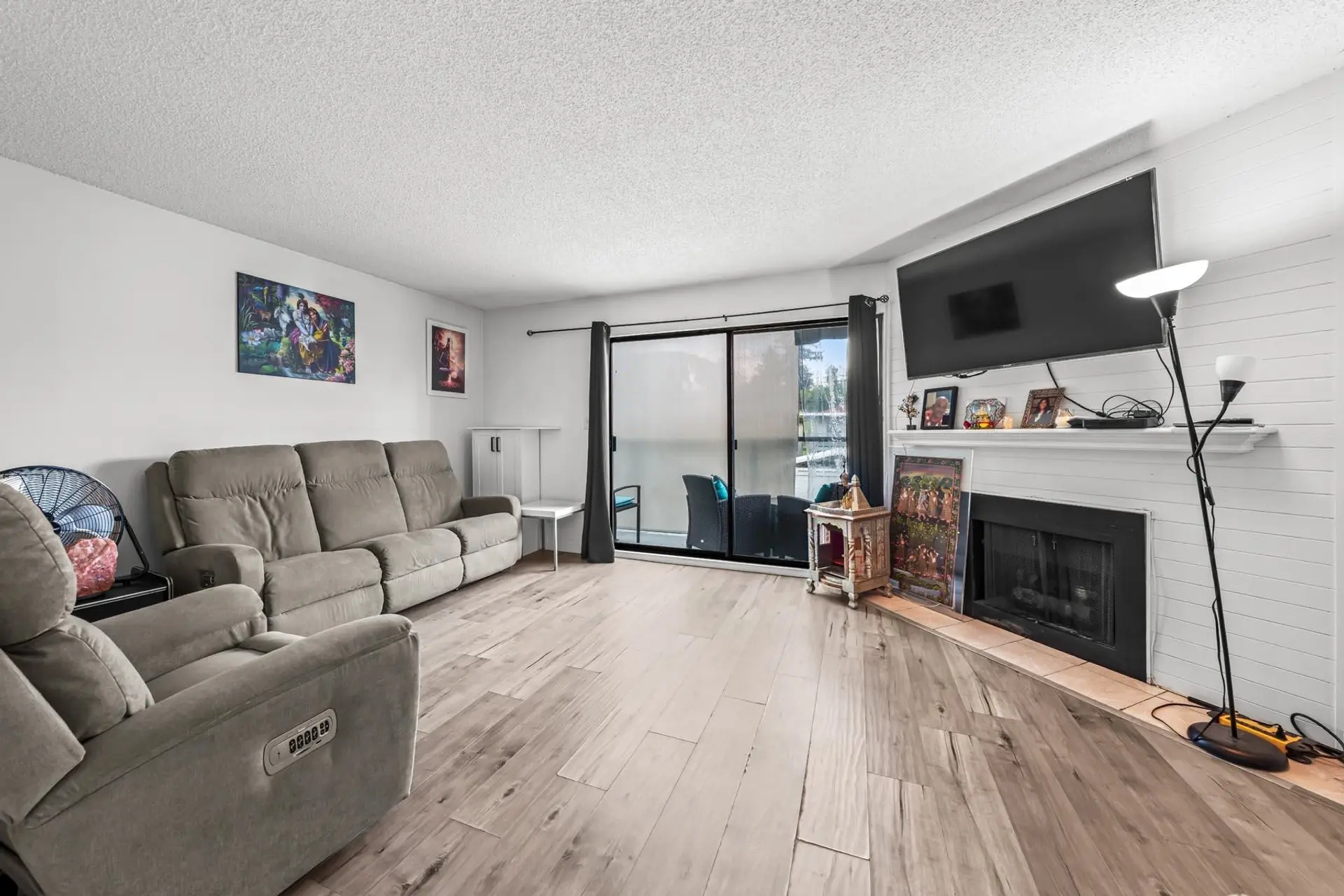 #301 315 Tenth Street - Image 4