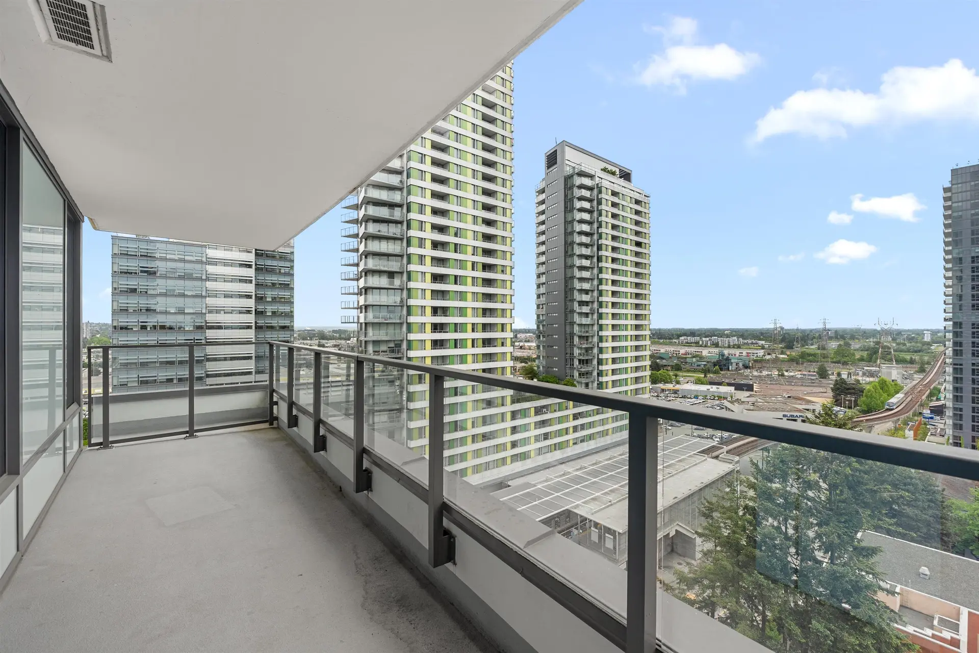 #1408 8189 Cambie Street - Image 13